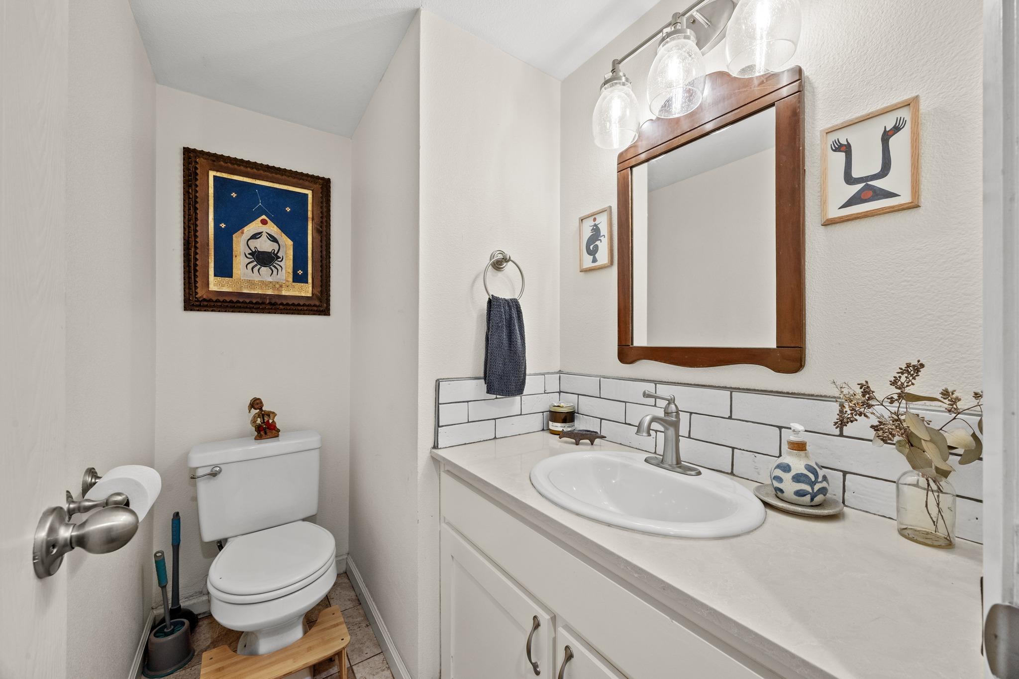 8906 Parkfield DR # B