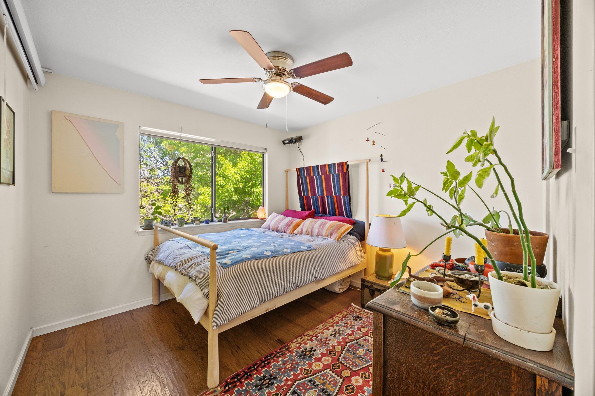 8906 Parkfield DR # B