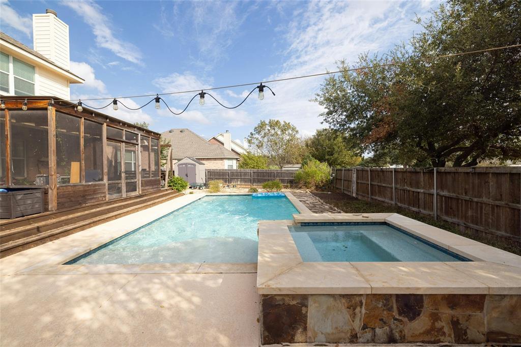 2603 White Stallion WAY