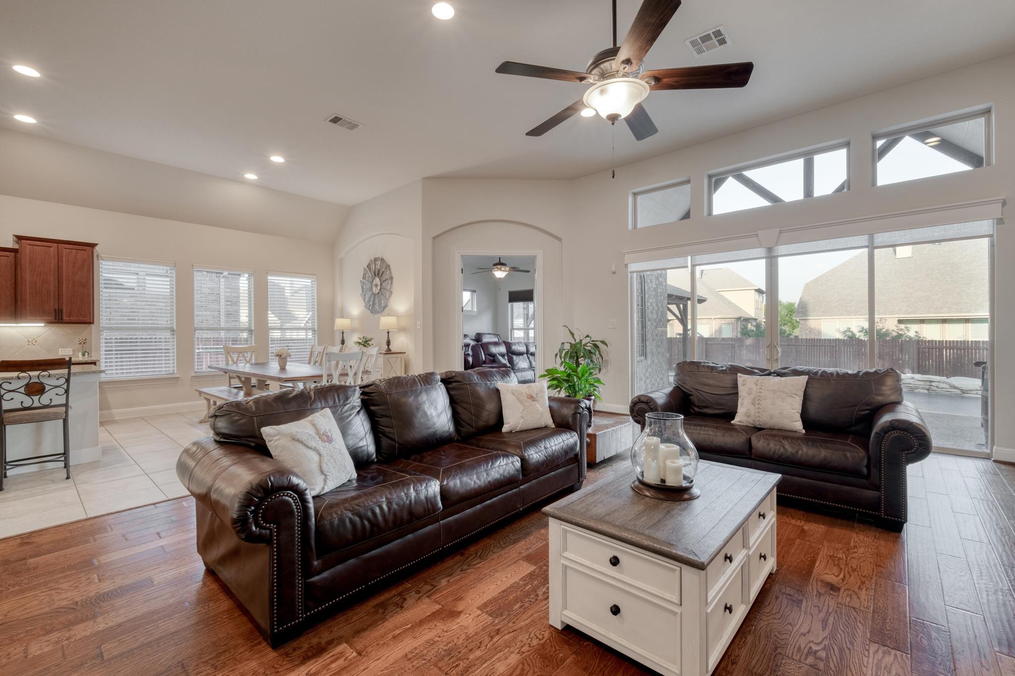 3613 Del Payne LN