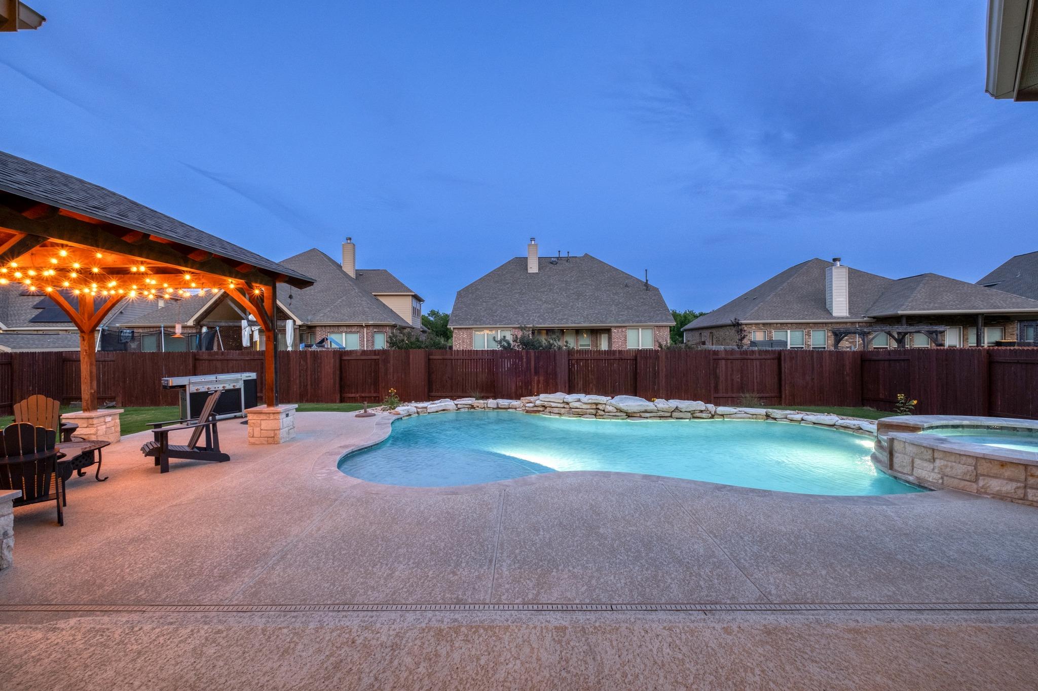 3613 Del Payne LN