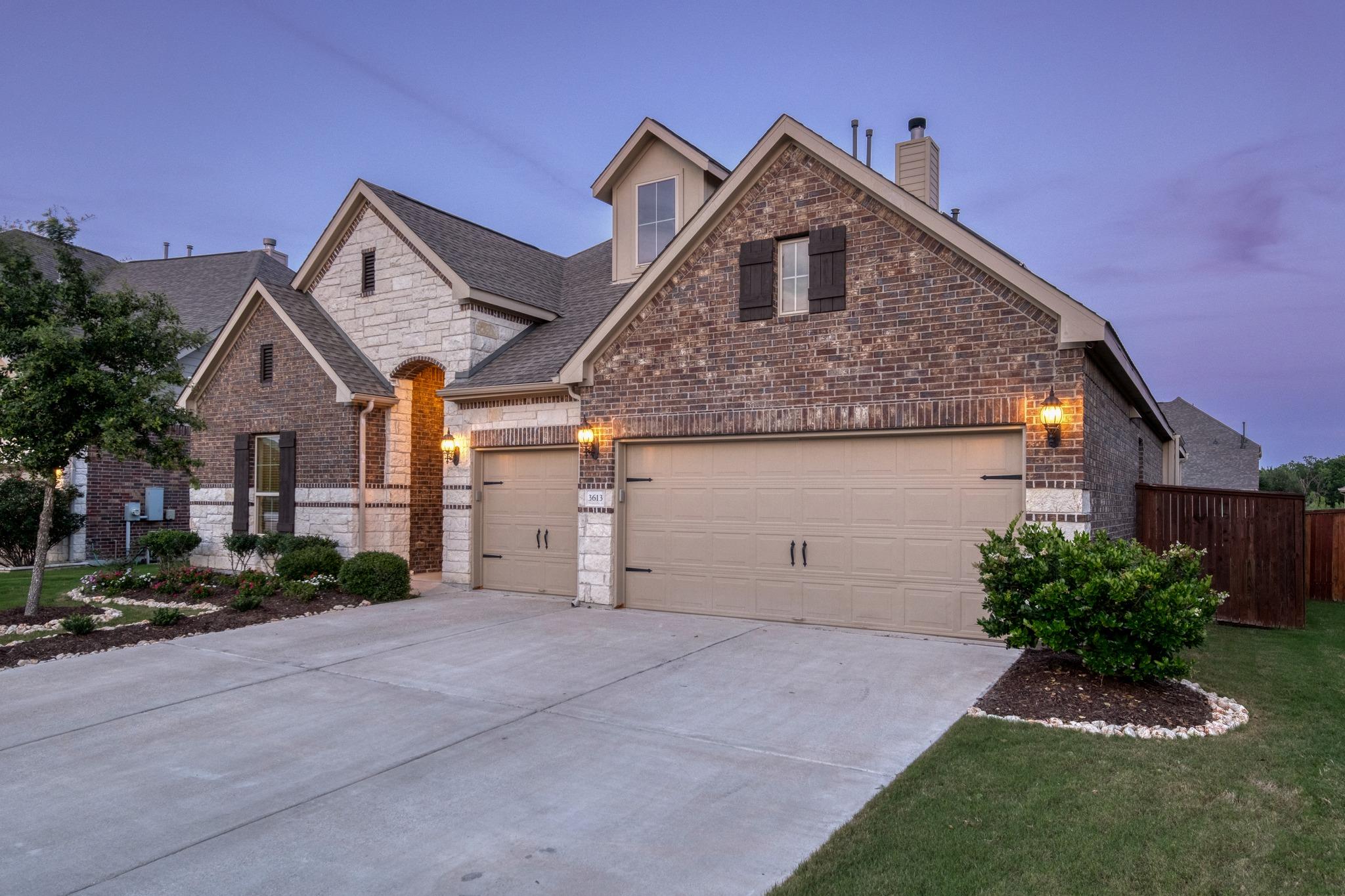 3613 Del Payne LN