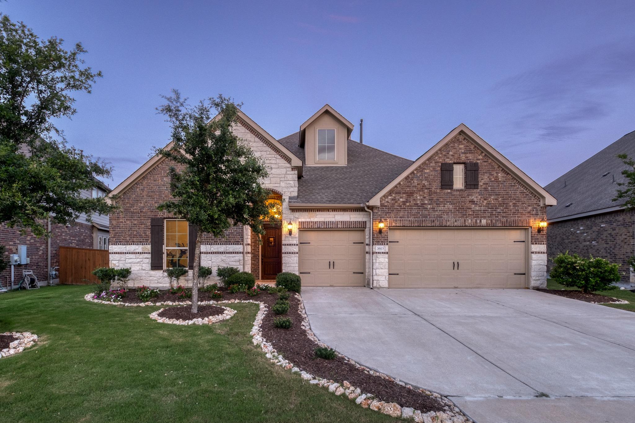 3613 Del Payne LN