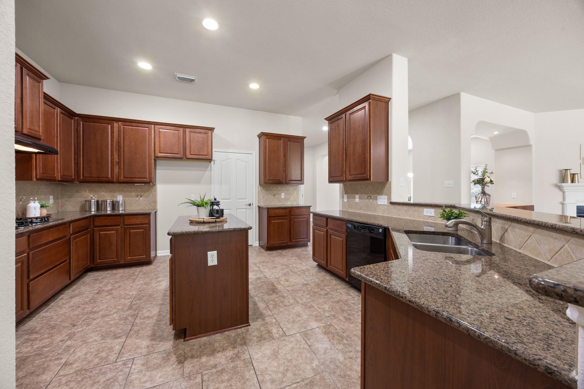 3509 Twin Branch DR