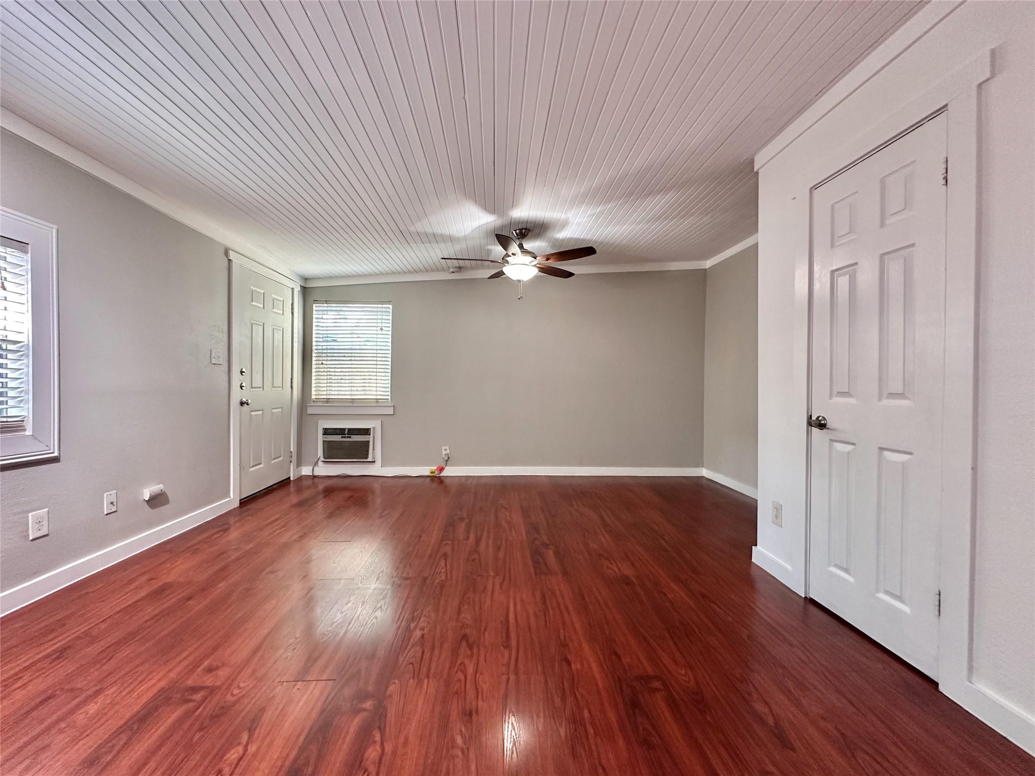 2103 E 16th ST Unit: Annex