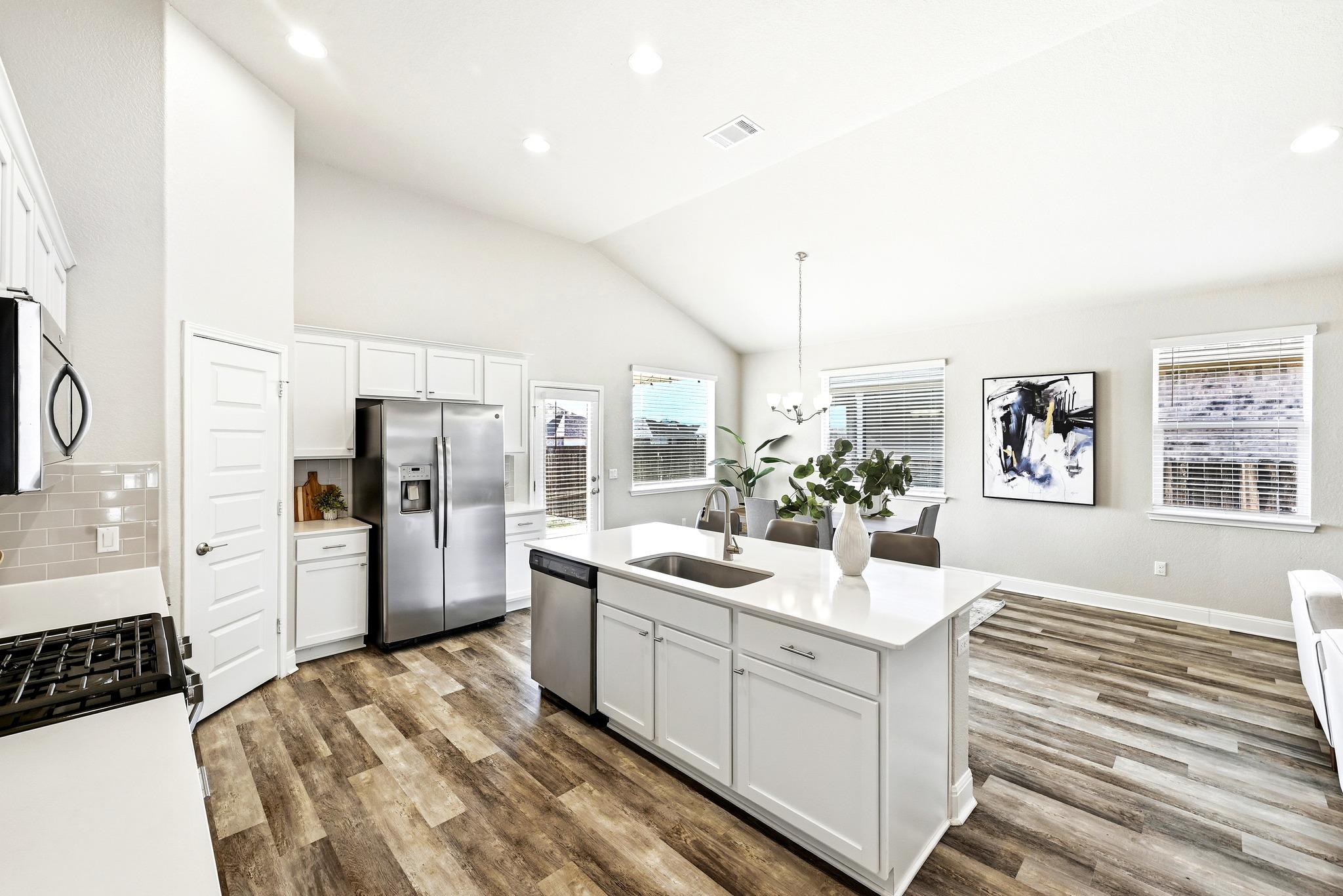 18305 Anicio Gallo DR