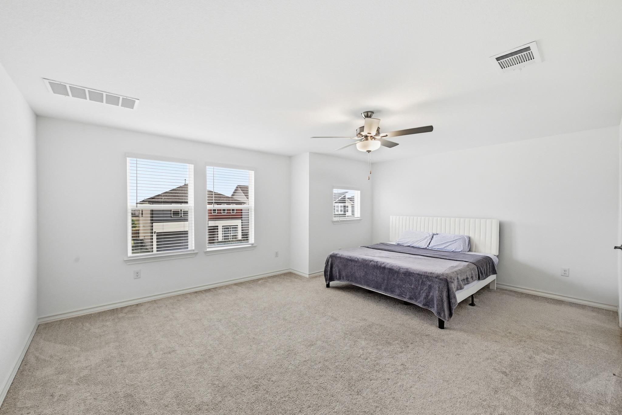 2907 Tavern DR