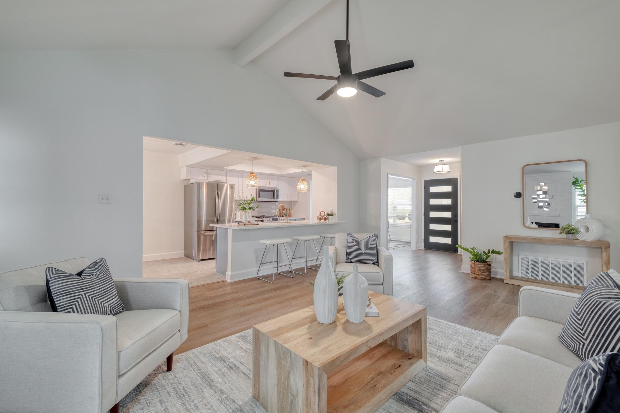 3213 Western DR