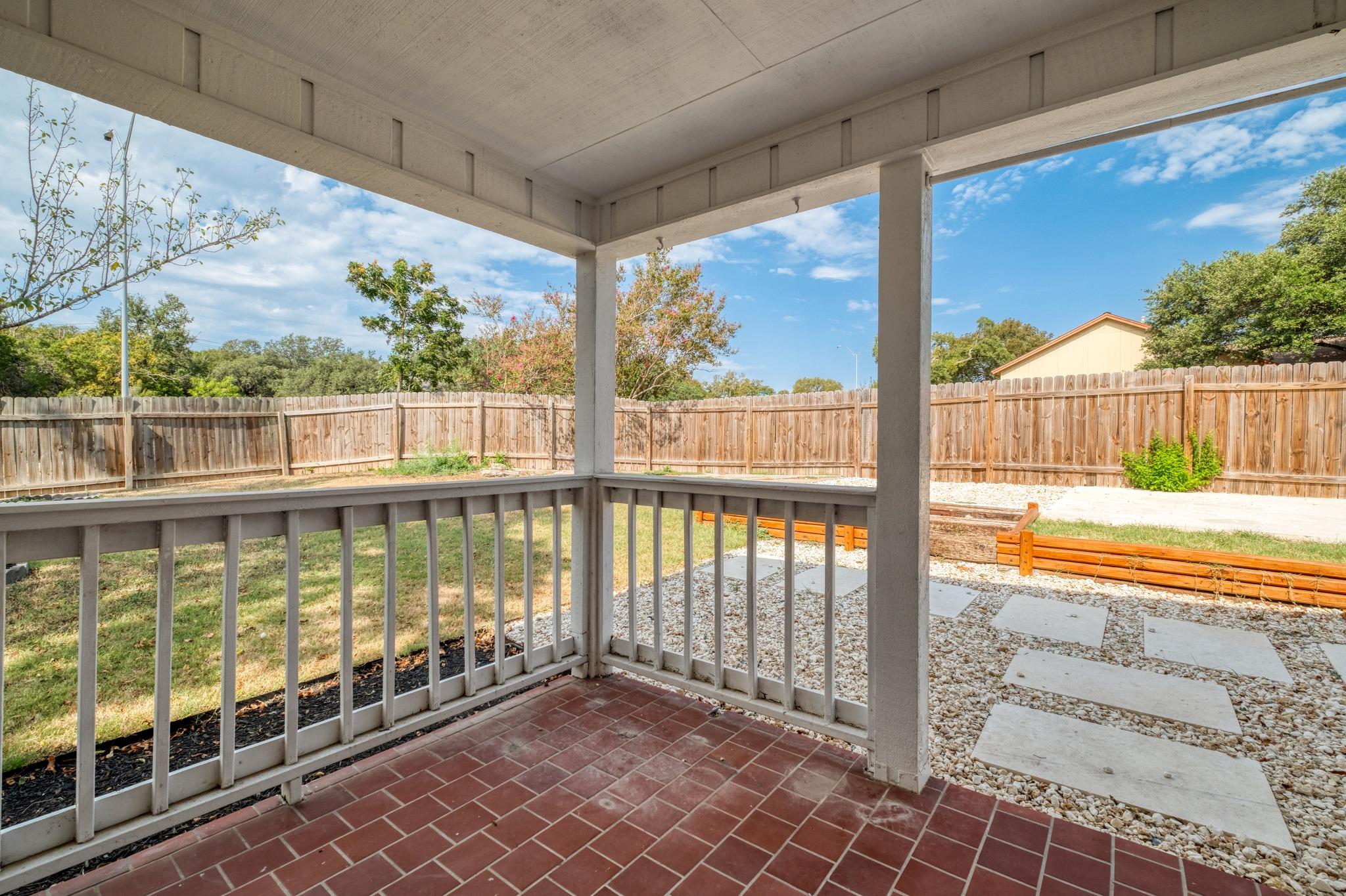 3213 Western DR