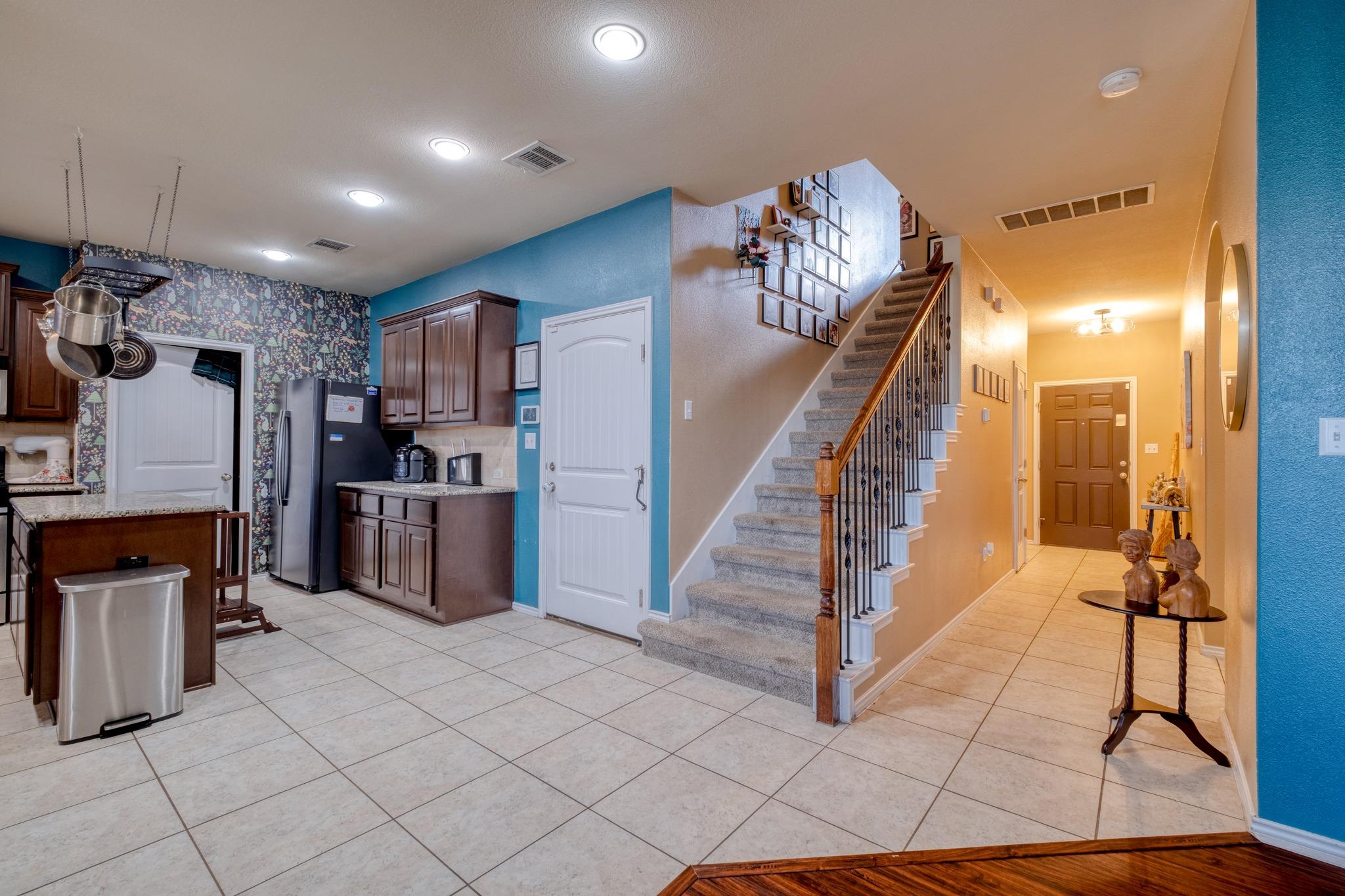 3725 Anchor Bay DR