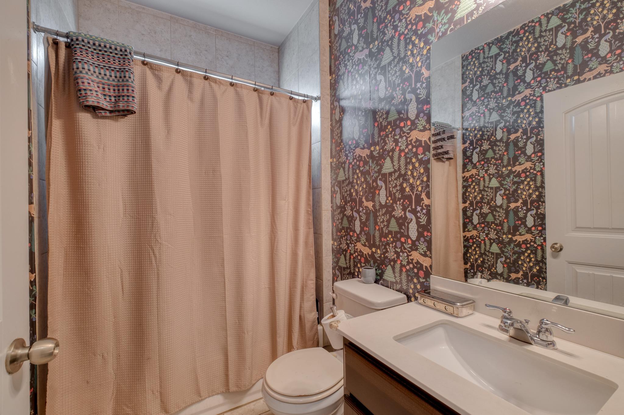 3725 Anchor Bay DR