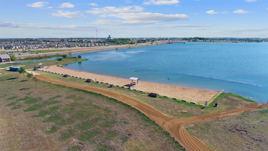 3725 Anchor Bay DR