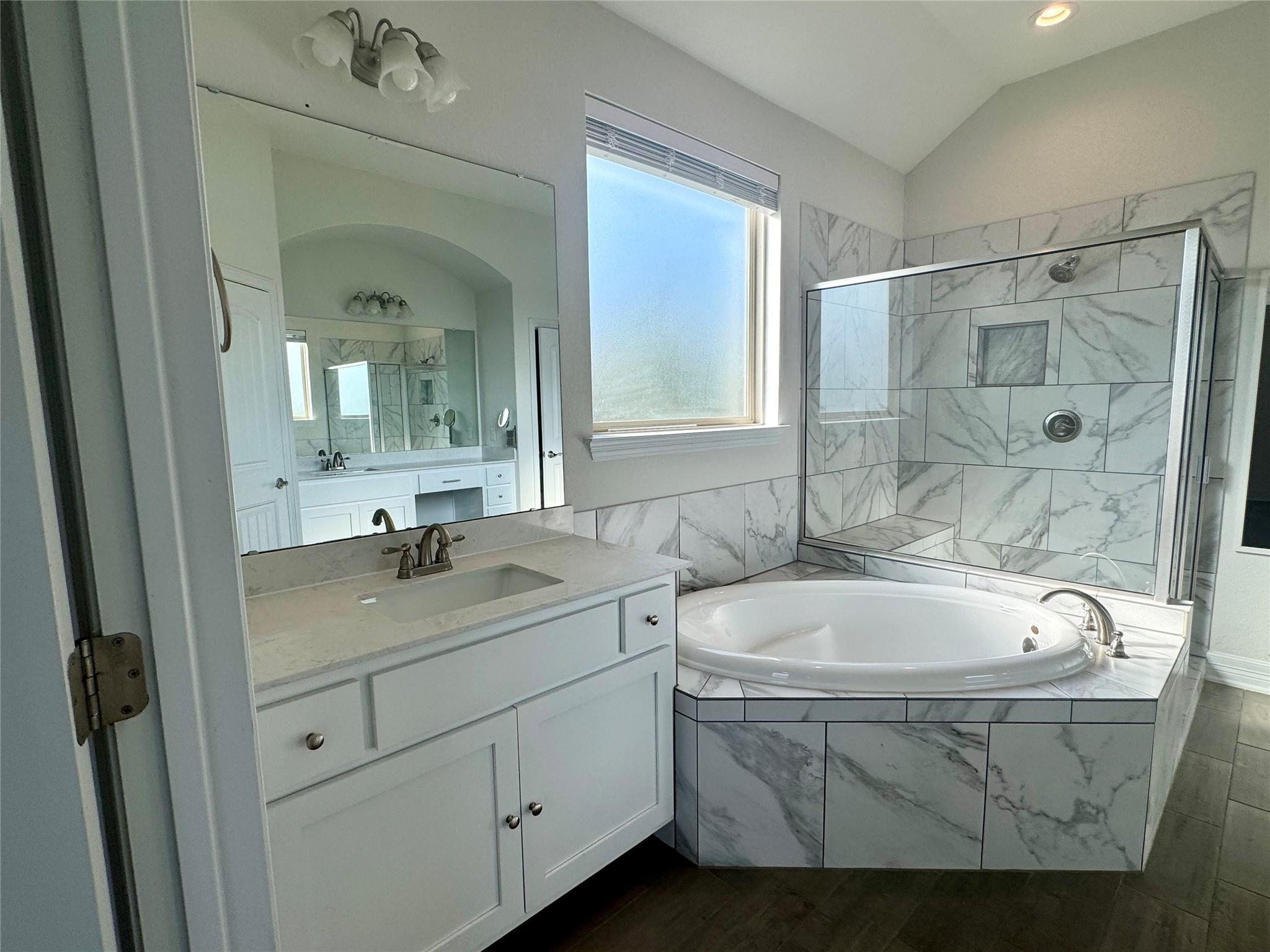 124 Woodway BND