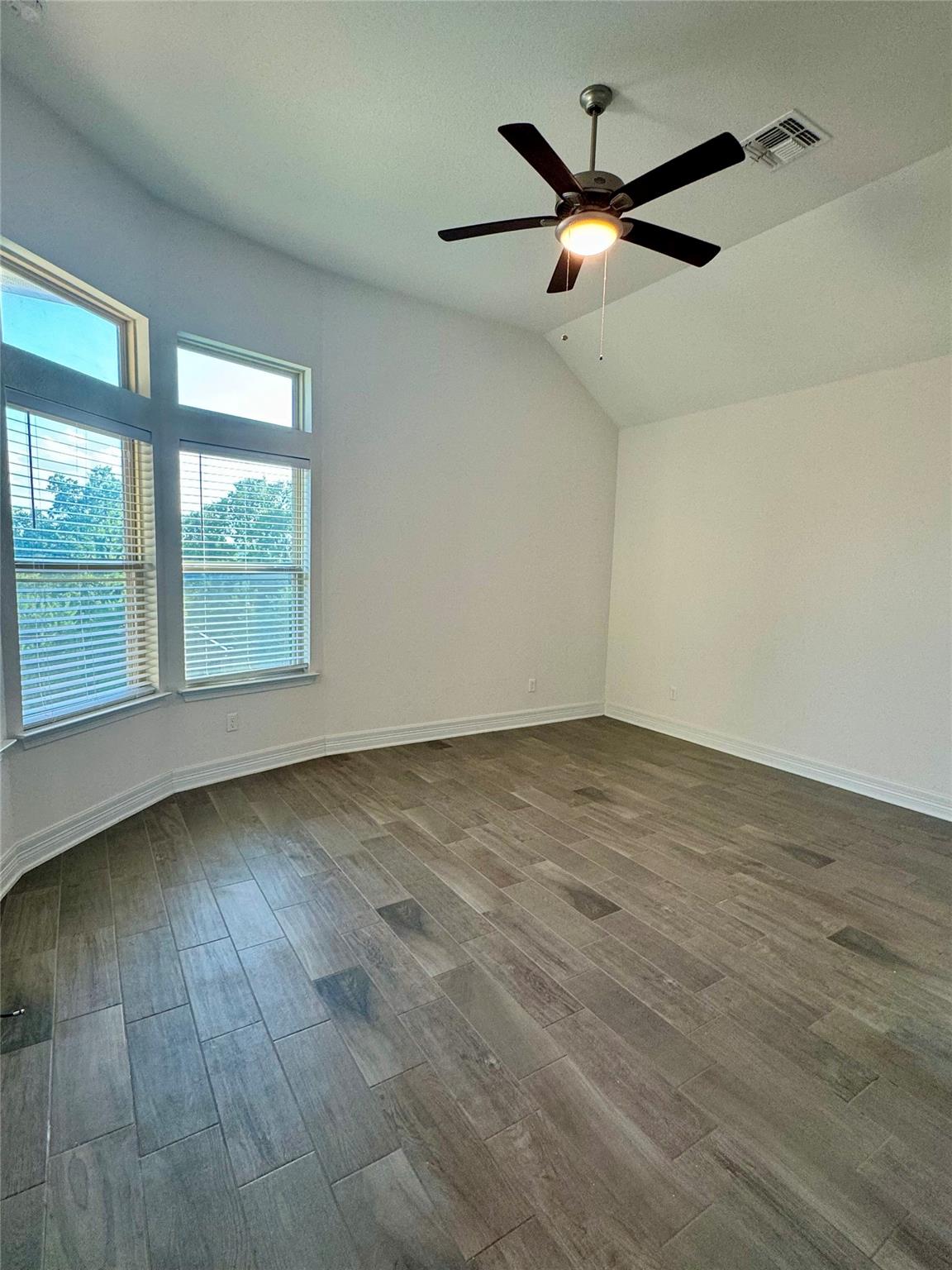 124 Woodway BND