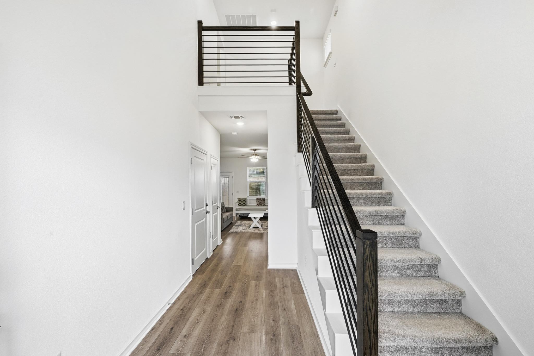 2907 Tavern DR