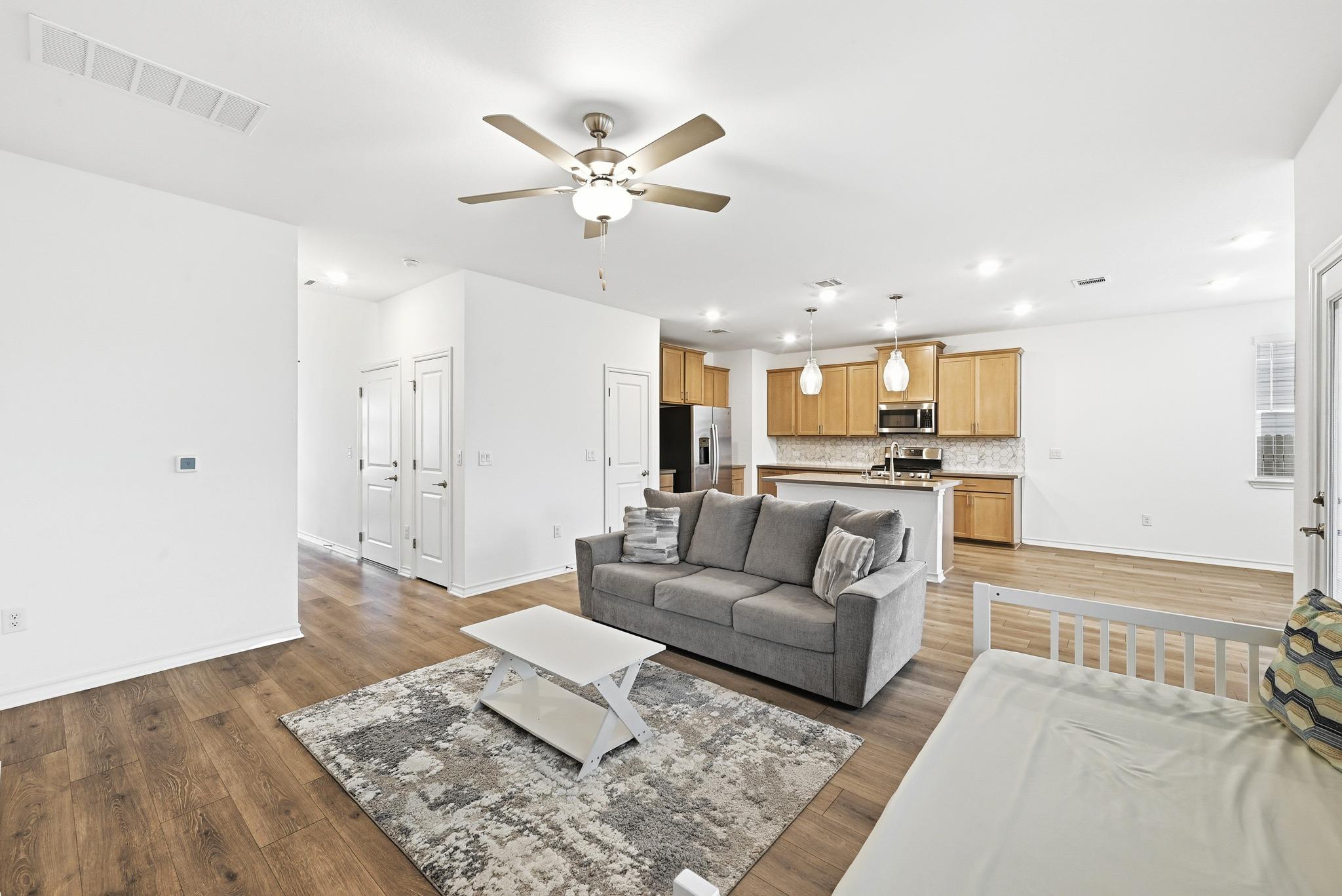2907 Tavern DR