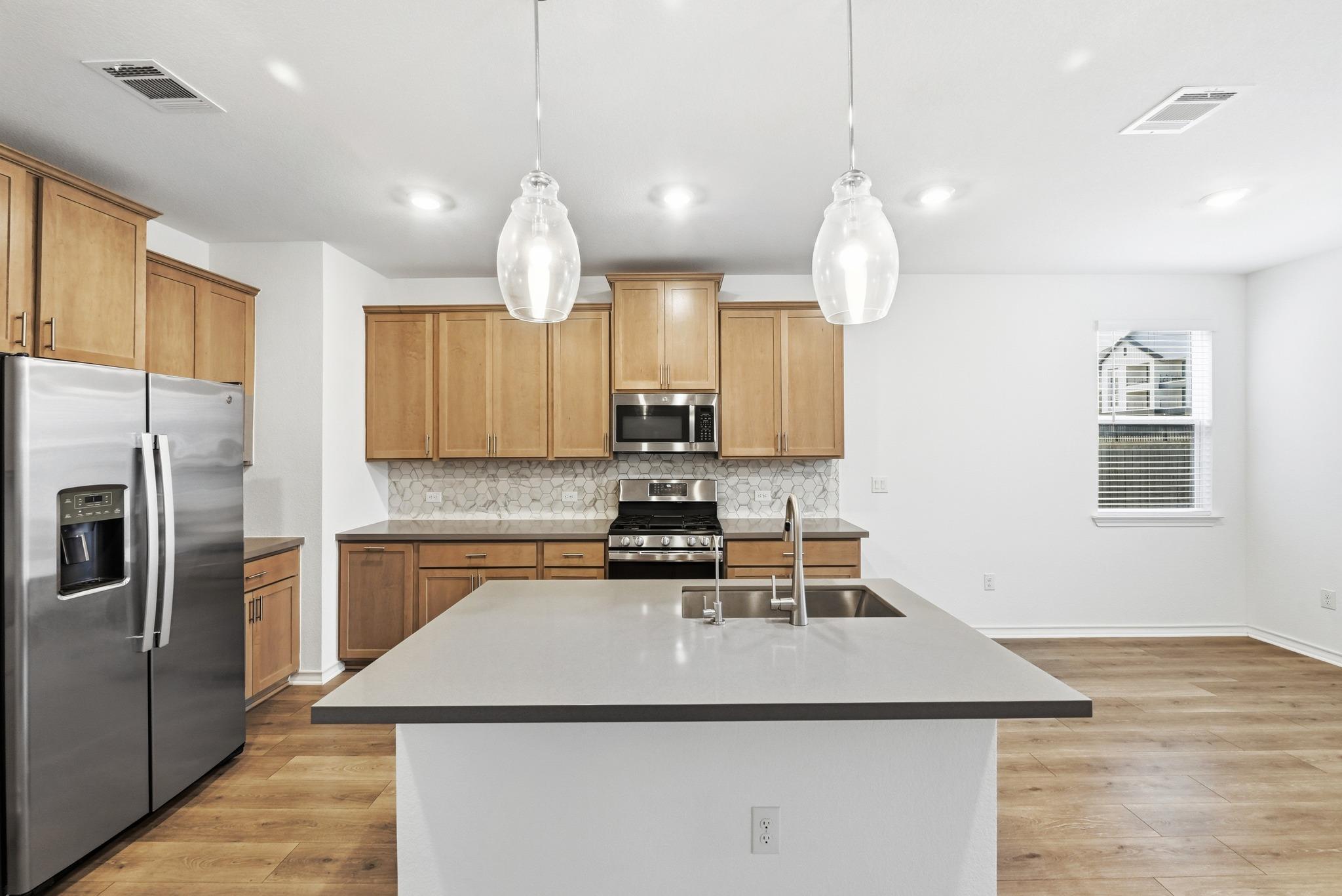 2907 Tavern DR