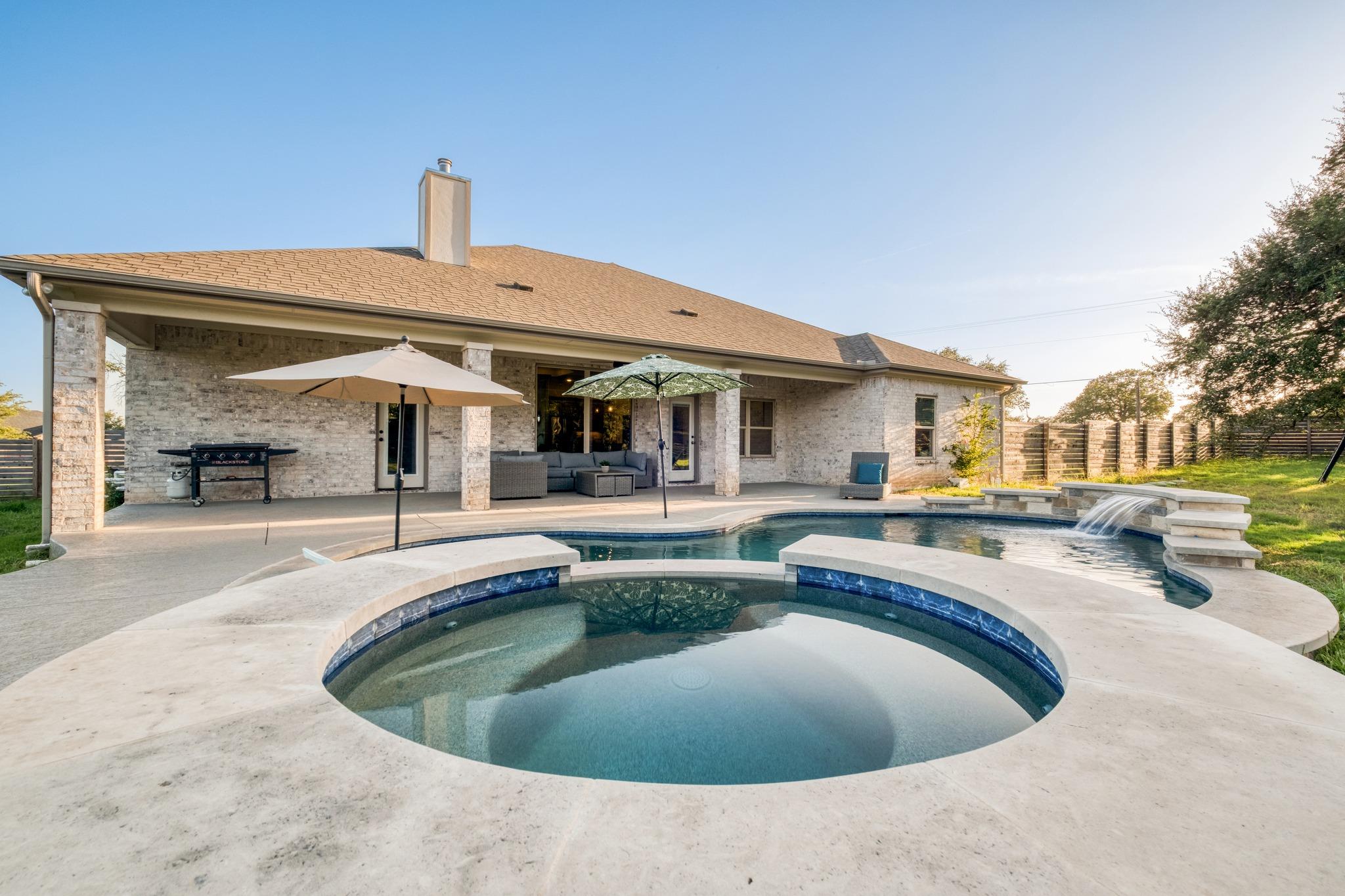 101 Enclave Park CV