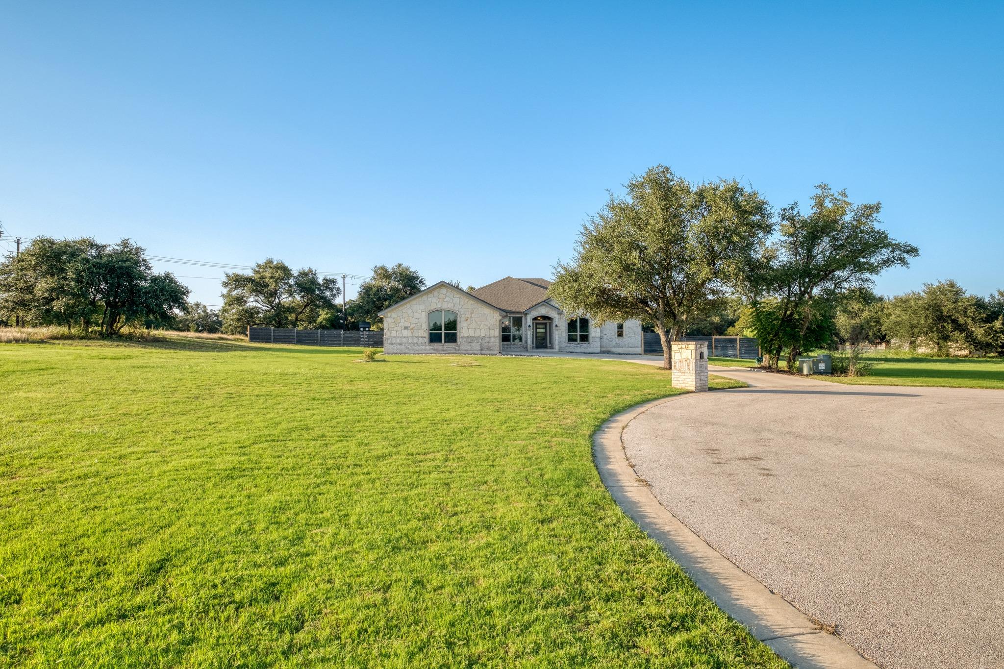 101 Enclave Park CV
