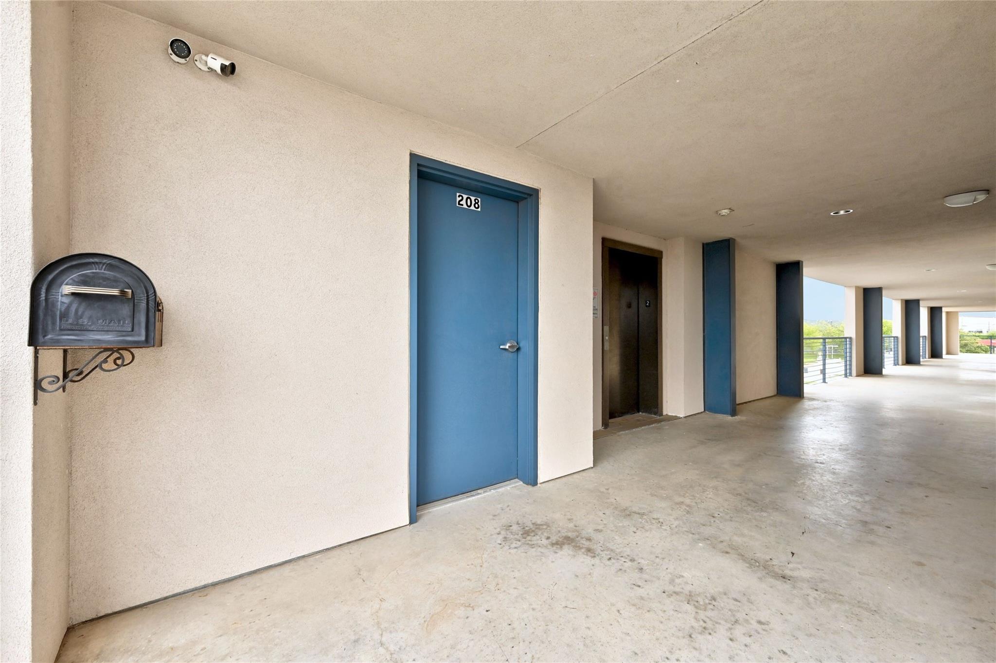 2050 Double Creek DR