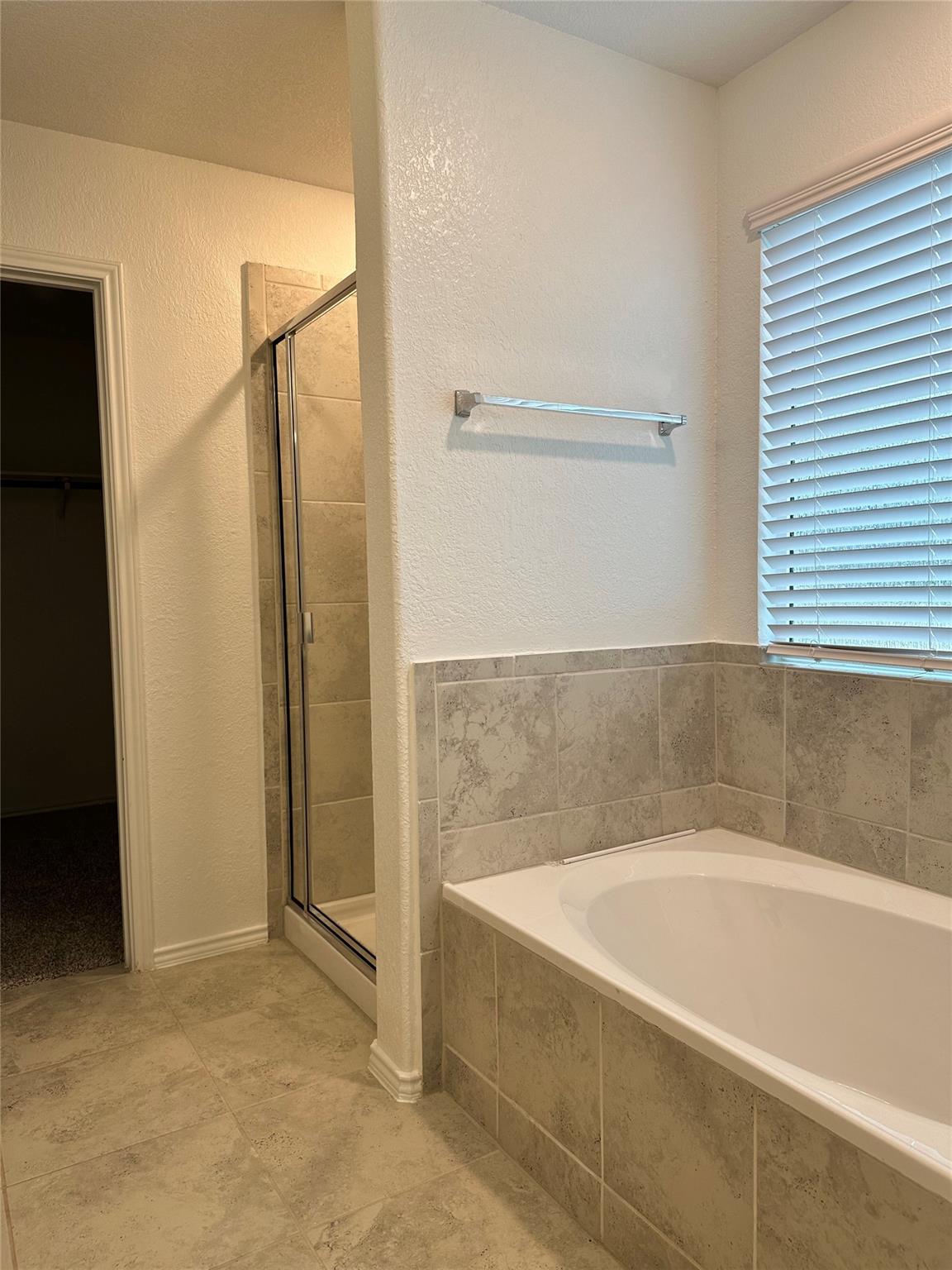 104 Wind Flower LN