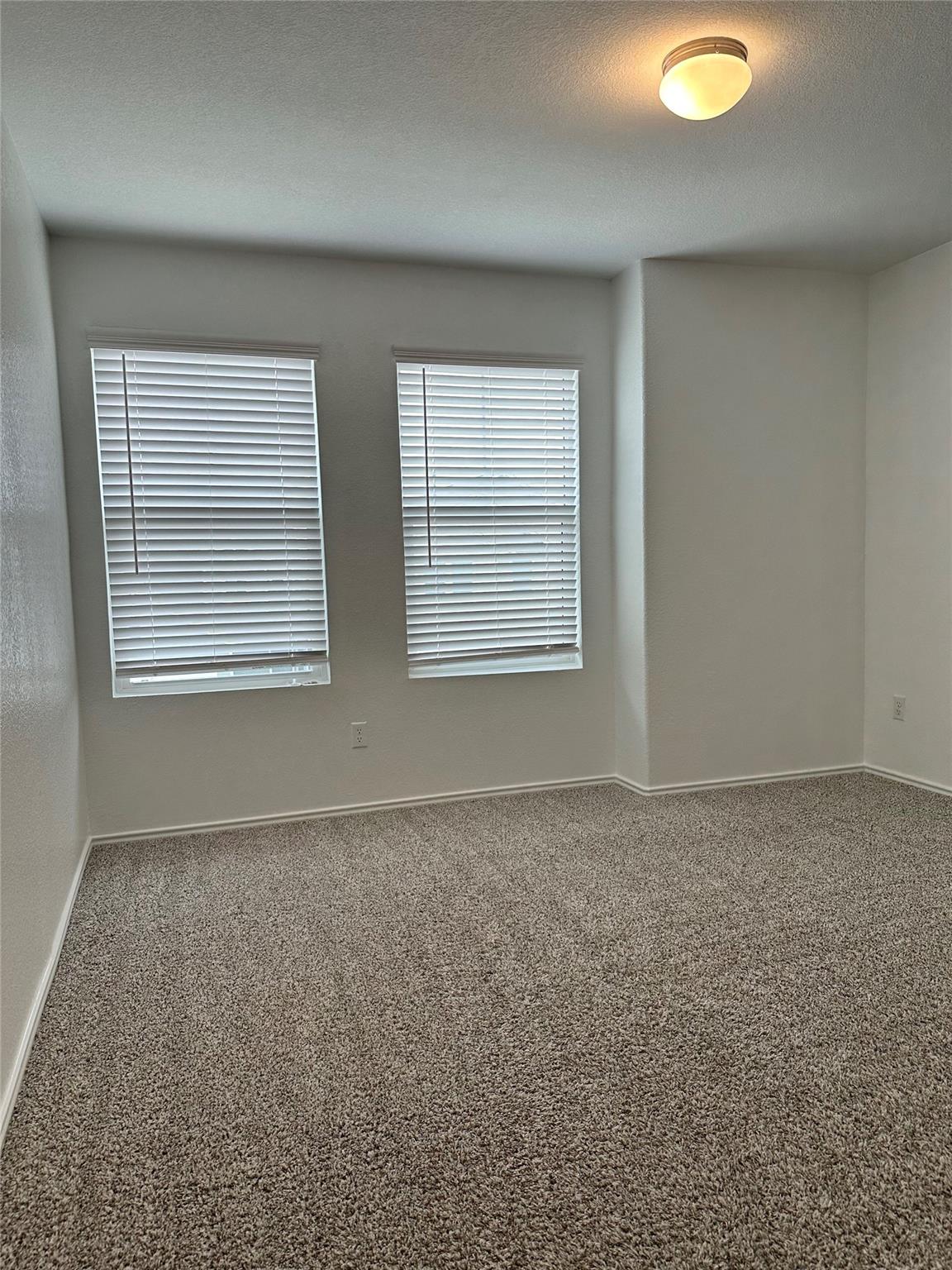 104 Wind Flower LN
