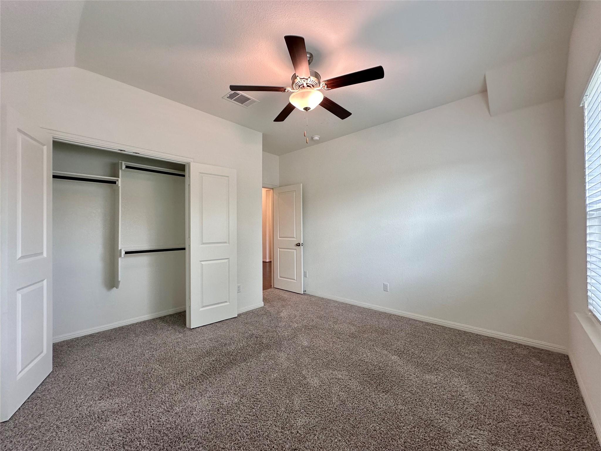 112 Krupp Ave