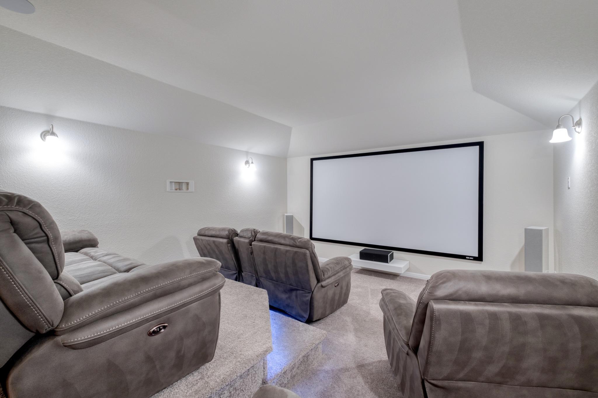 17204 Calipatria LN
