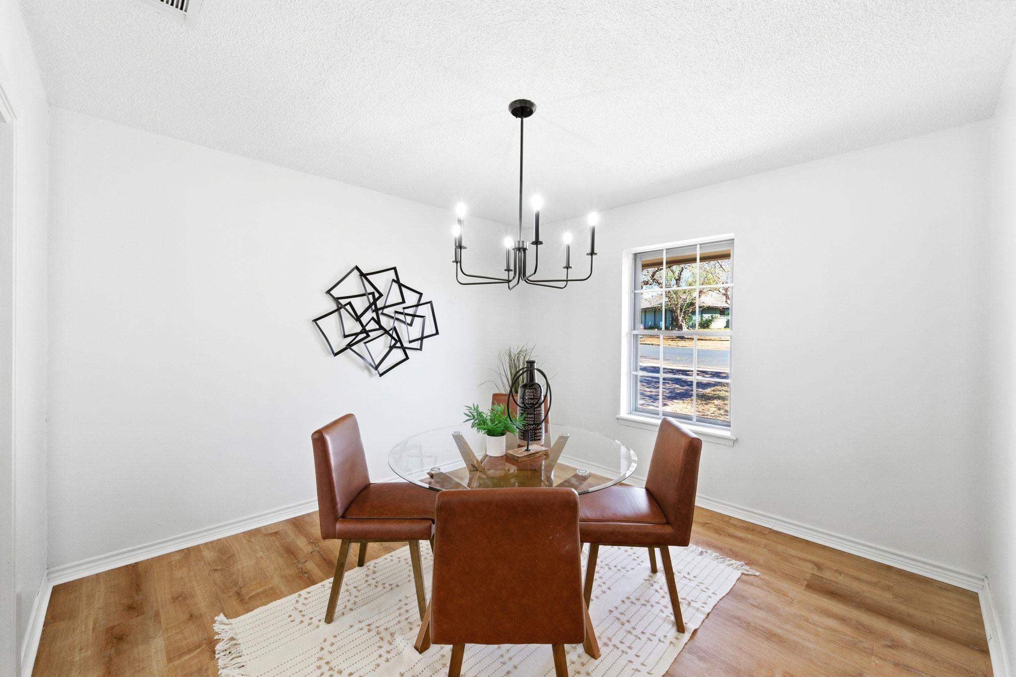 5604 Chadwyck DR
