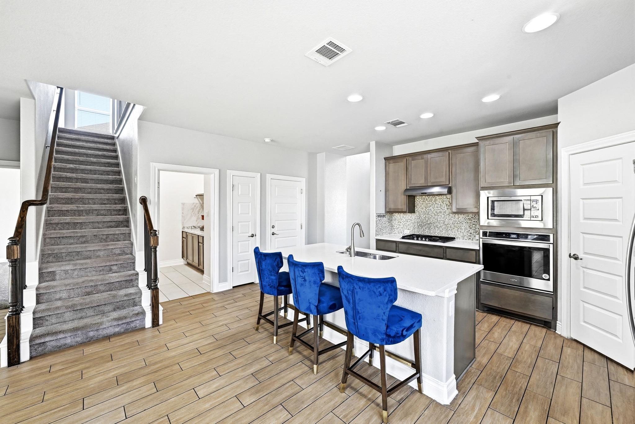 20324 Clare Island BND