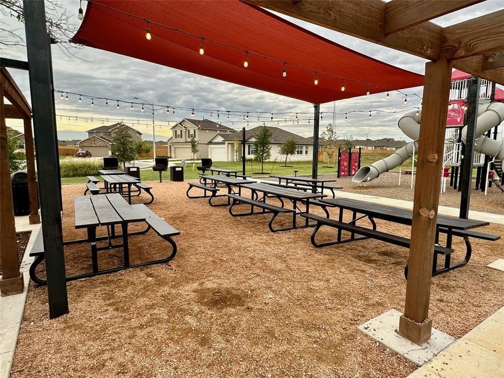 295 Evergreen Sumac LOOP