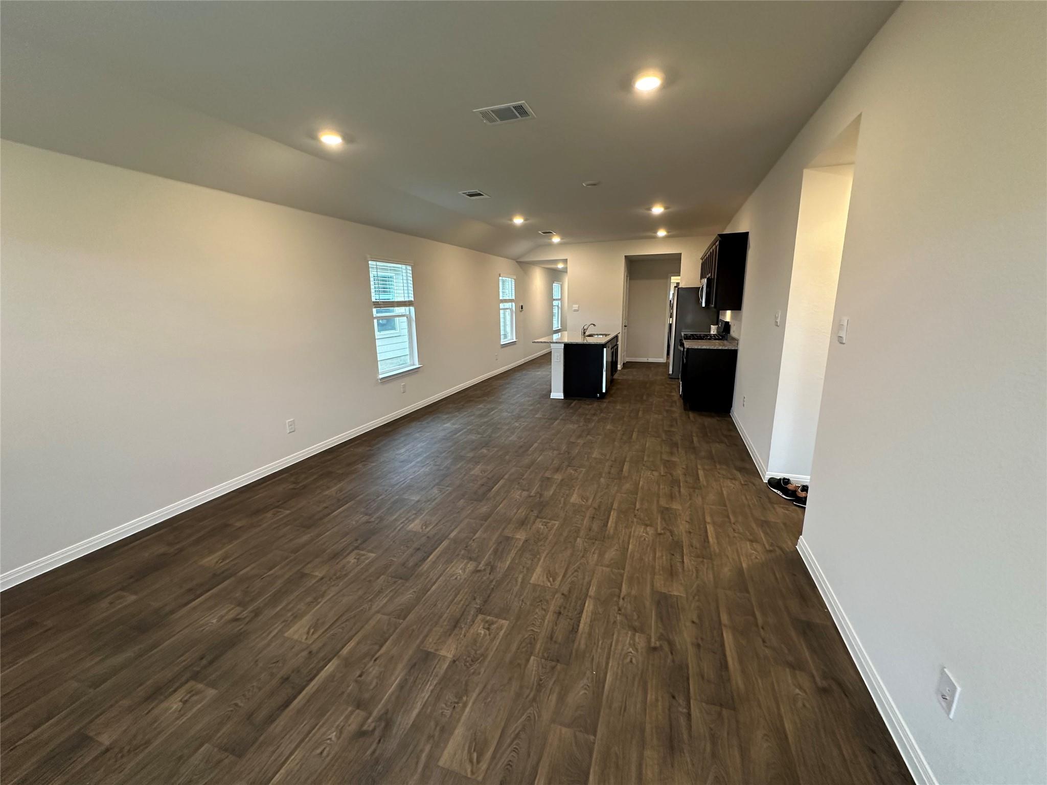 742 Globe Mallow CIR