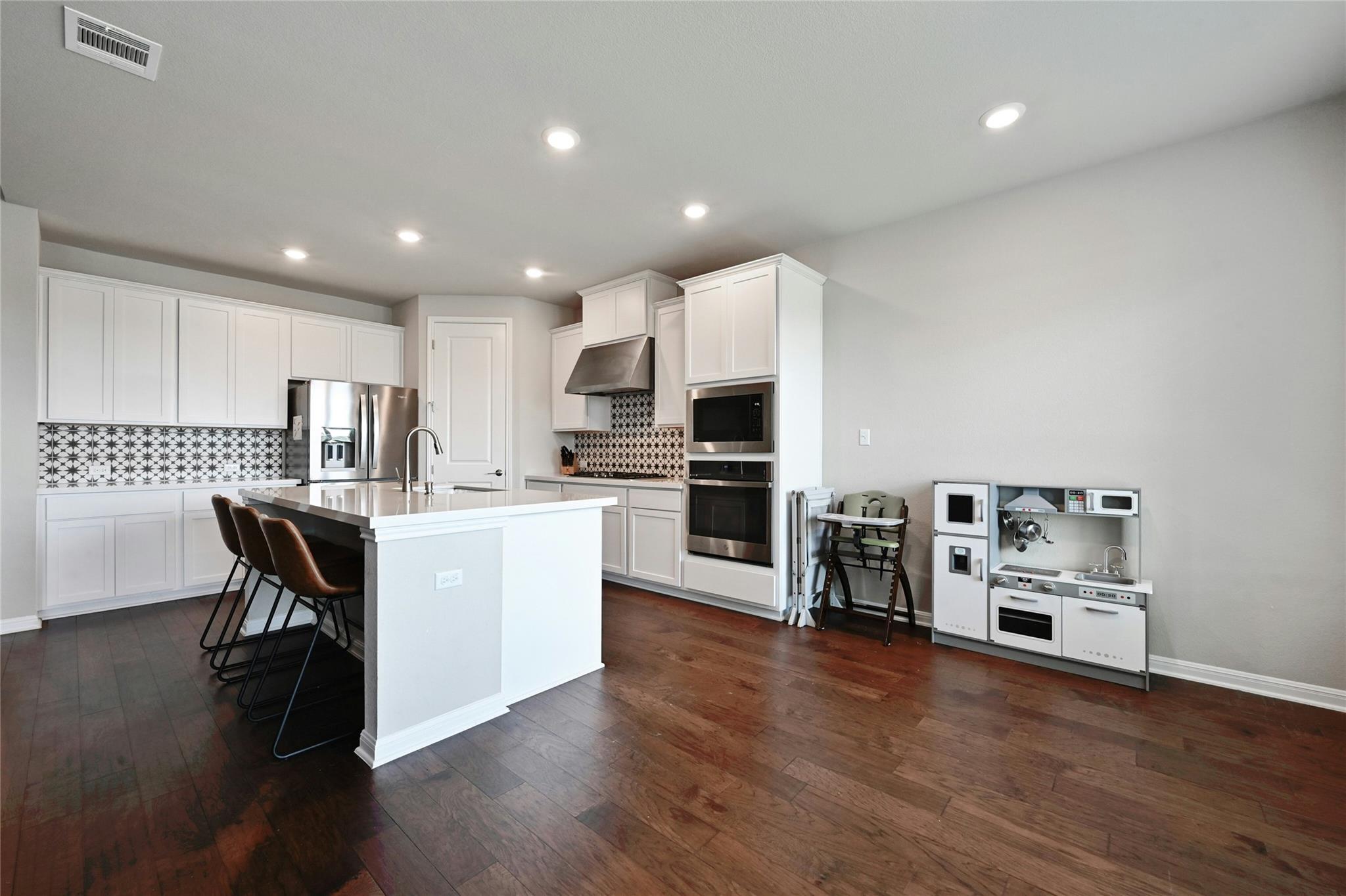 12603 Purple Prairie LN