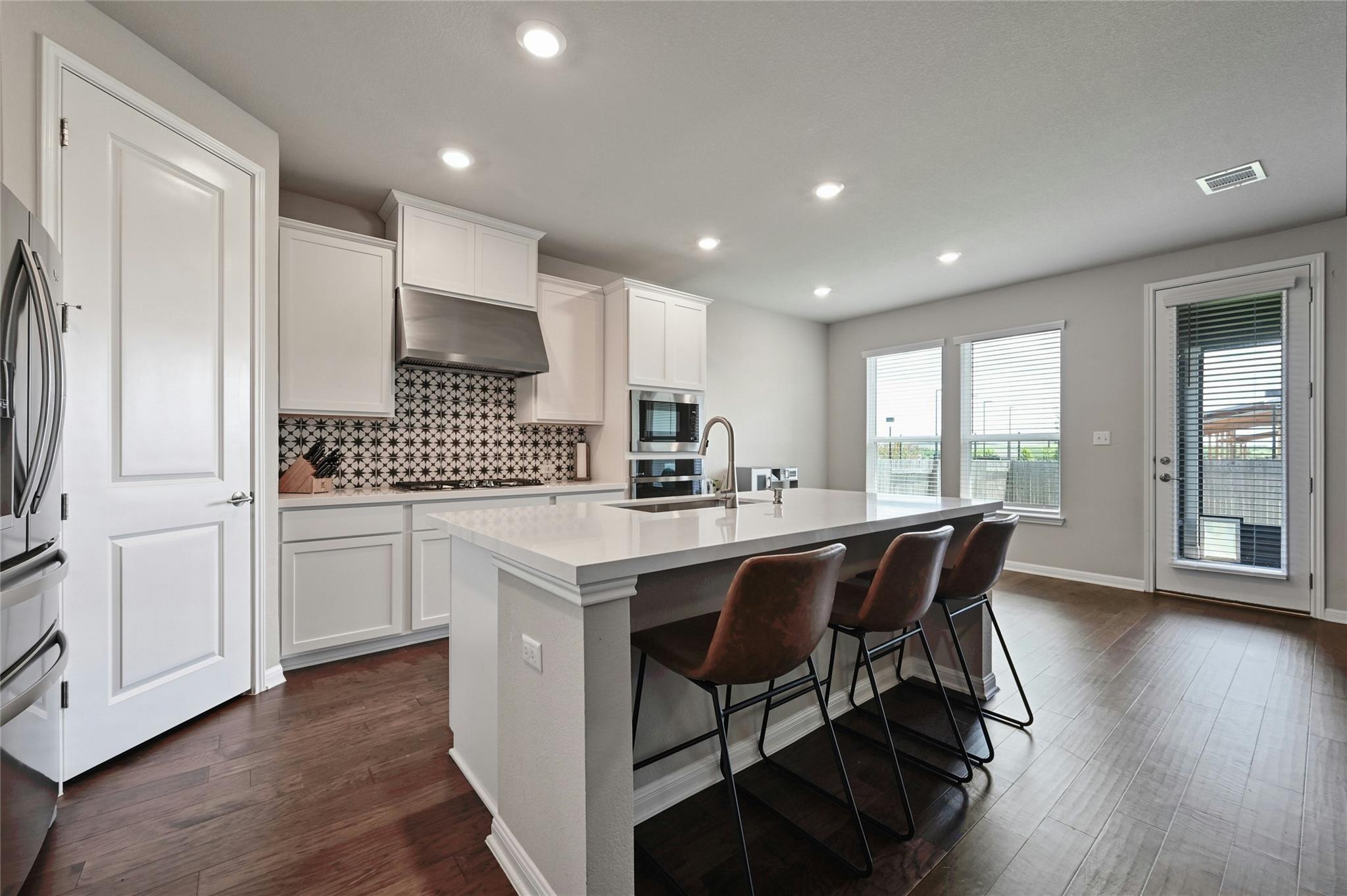 12603 Purple Prairie LN