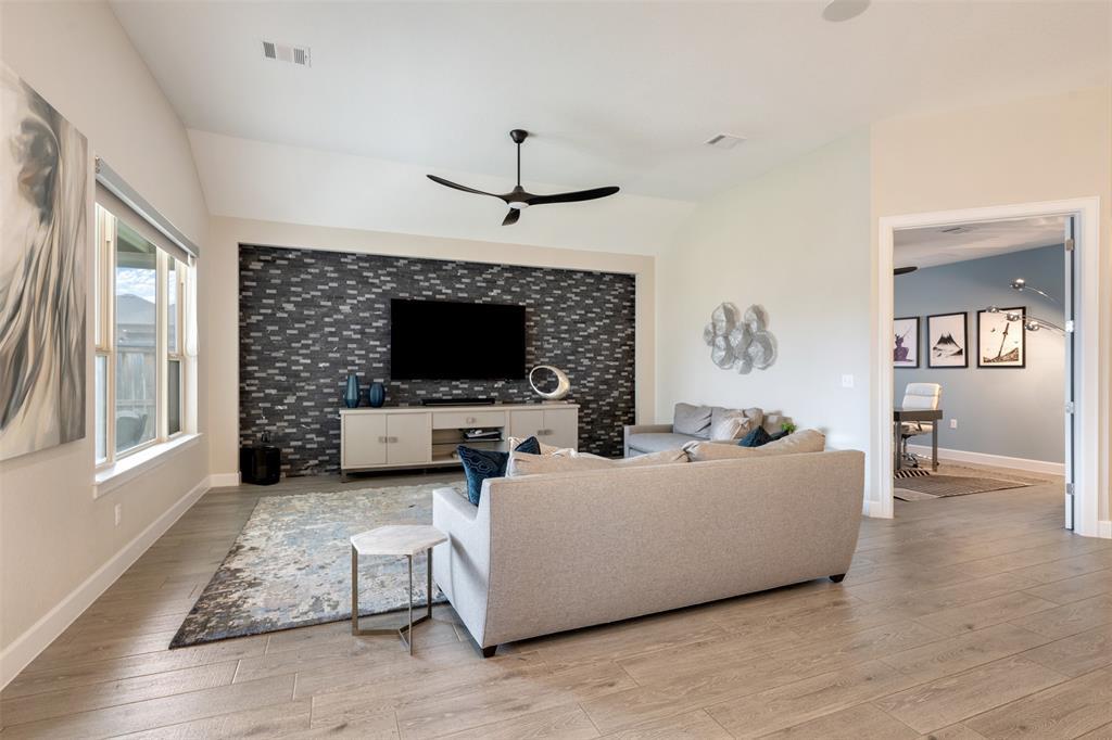 1012 Quarry Point PASS