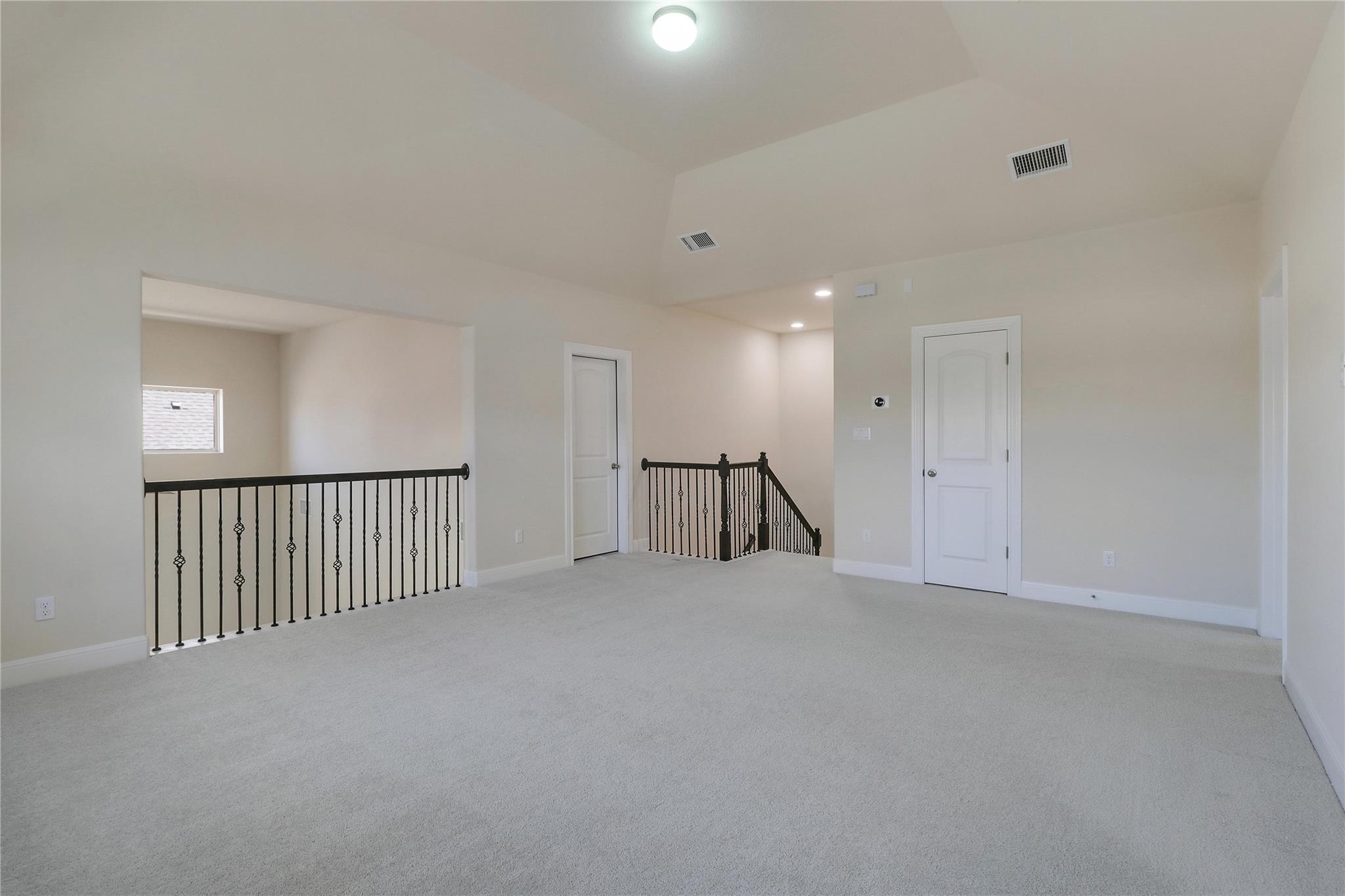 3009 Silvergrass CV