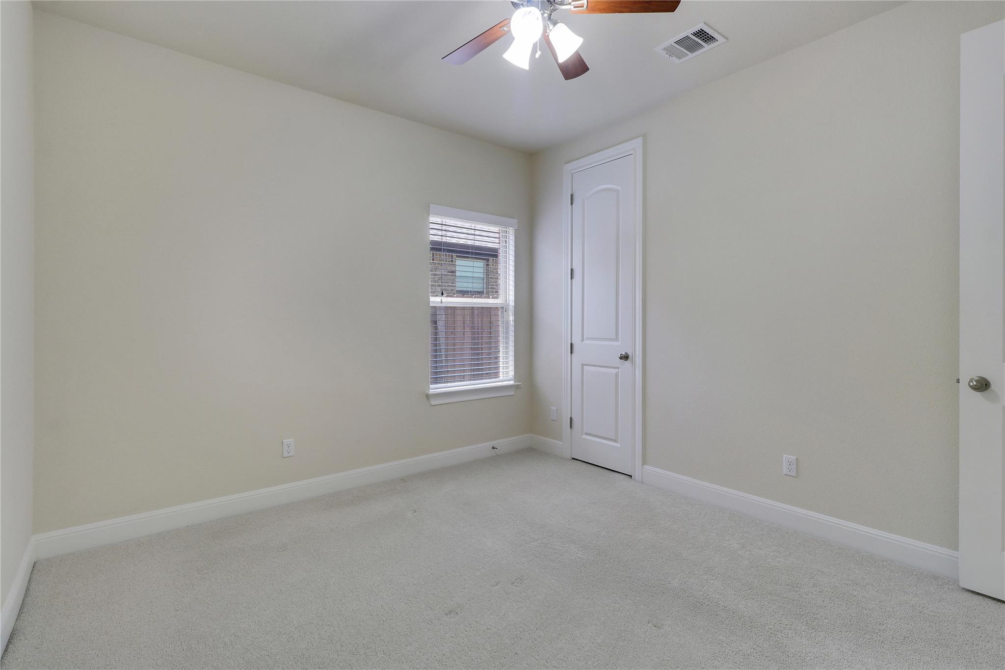 3009 Silvergrass CV