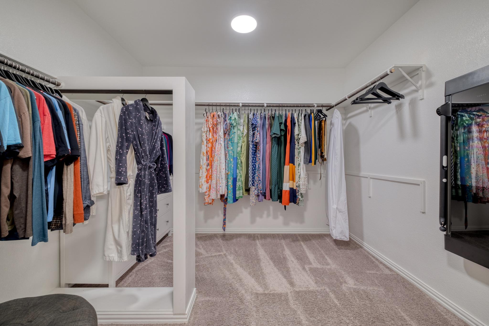 2621 Auburn Chestnut LN