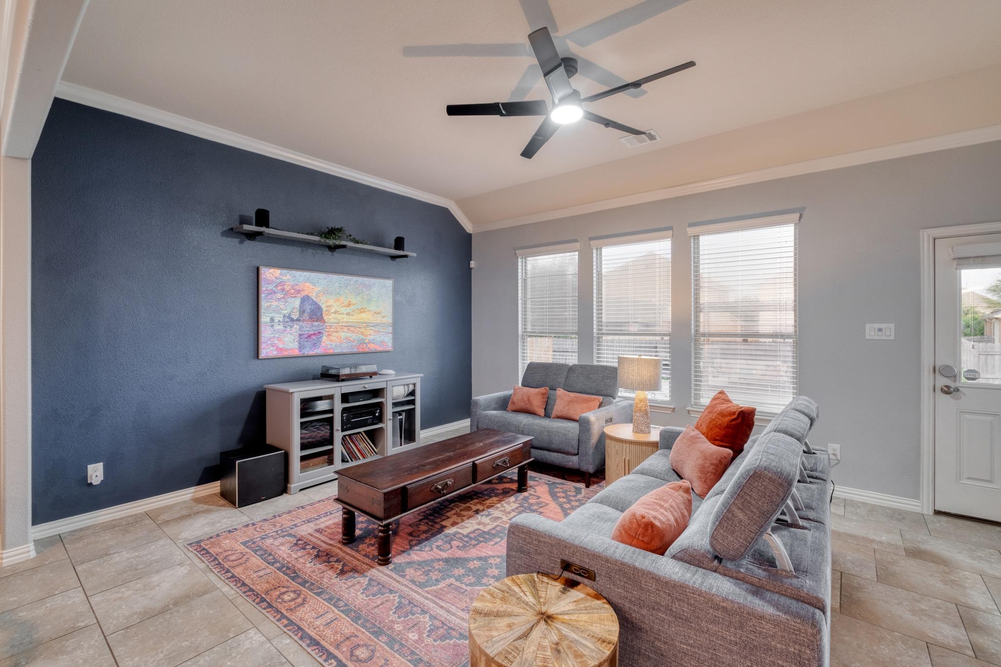 2621 Auburn Chestnut LN