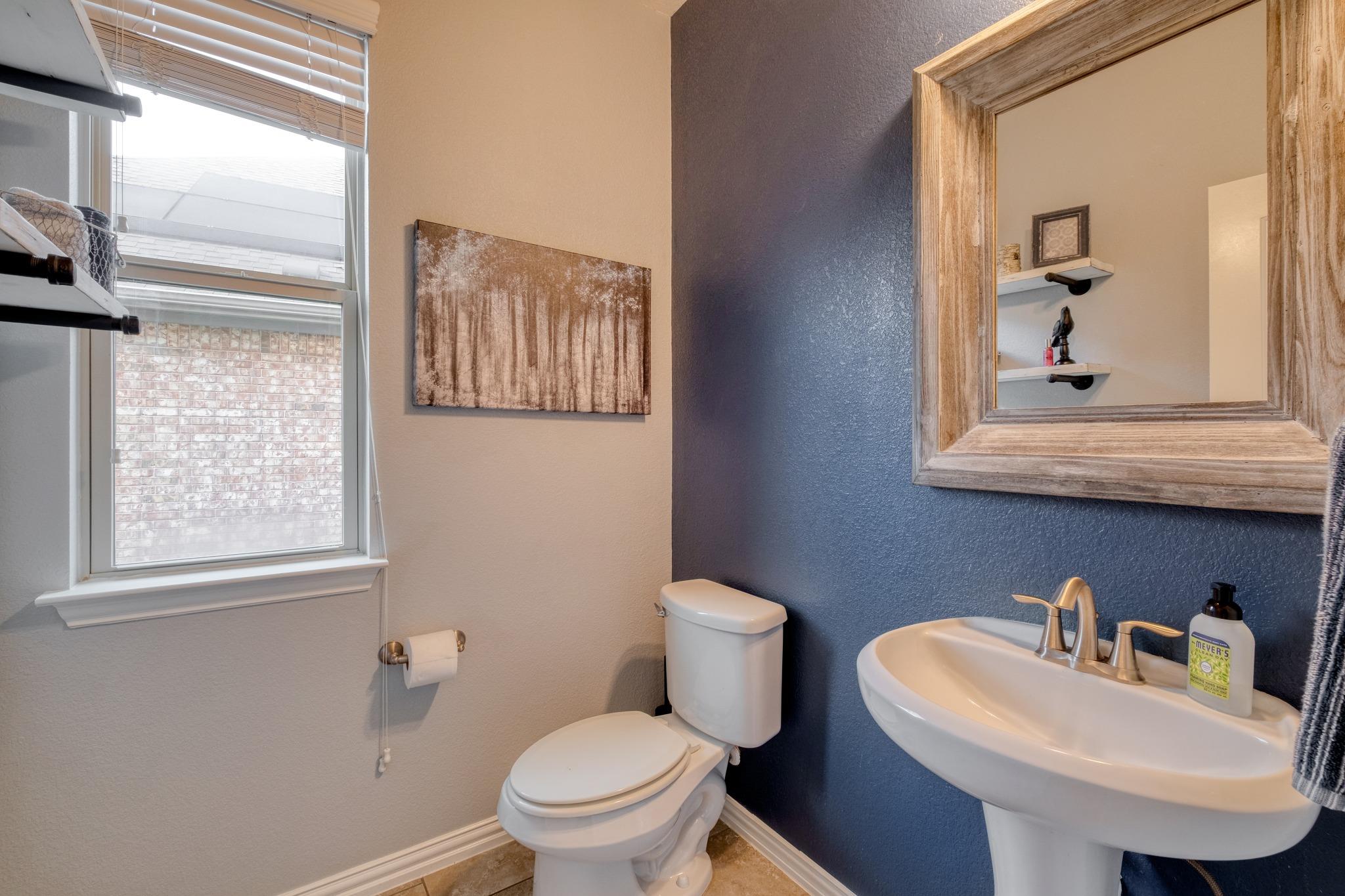 2621 Auburn Chestnut LN