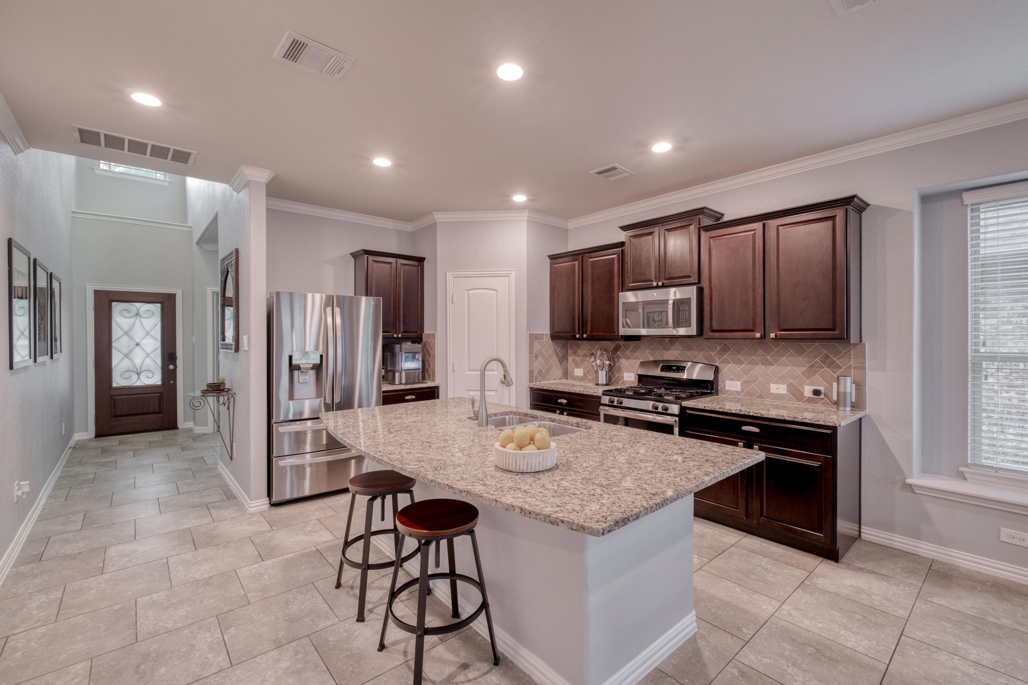 2621 Auburn Chestnut LN