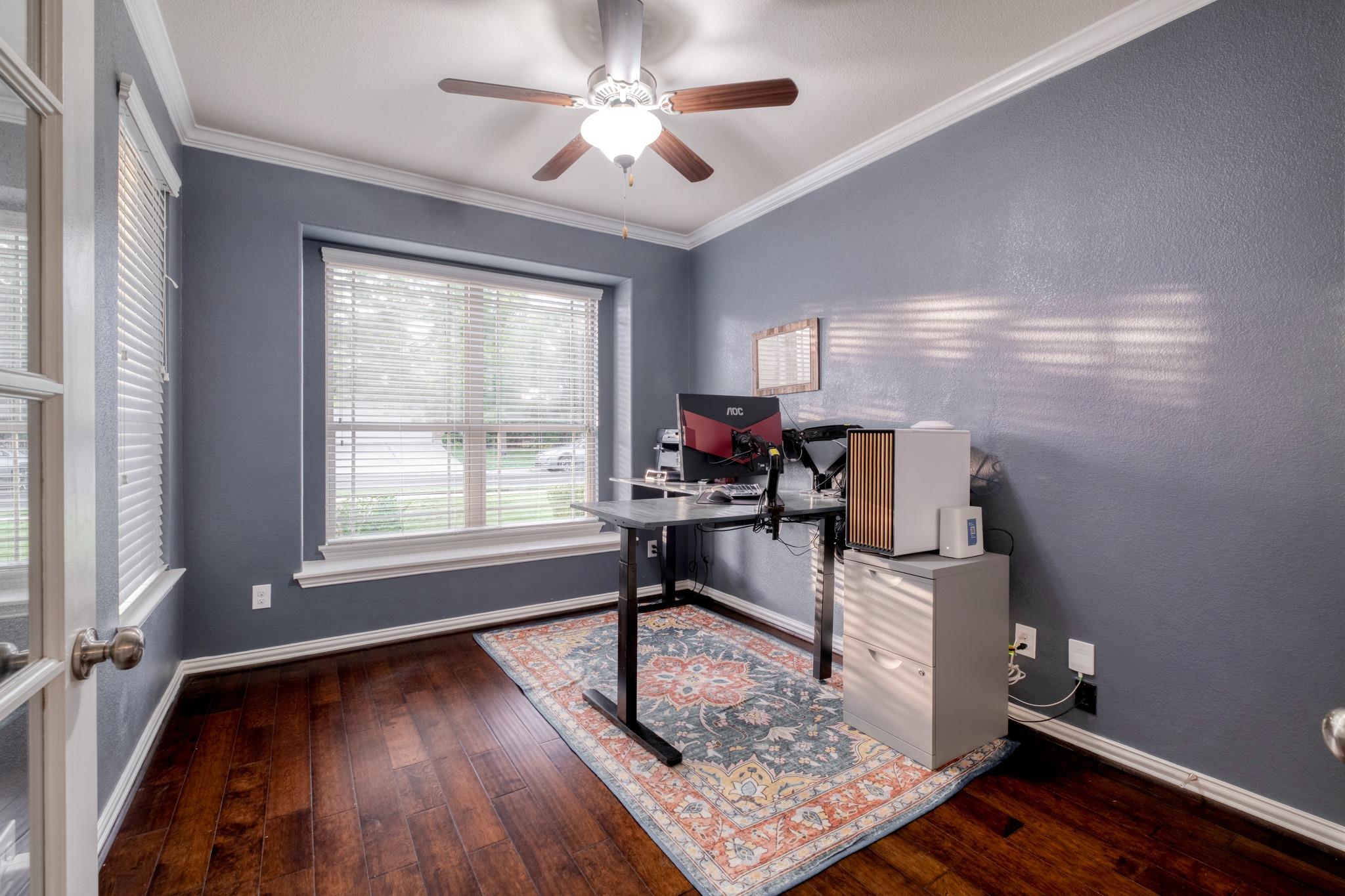 2621 Auburn Chestnut LN