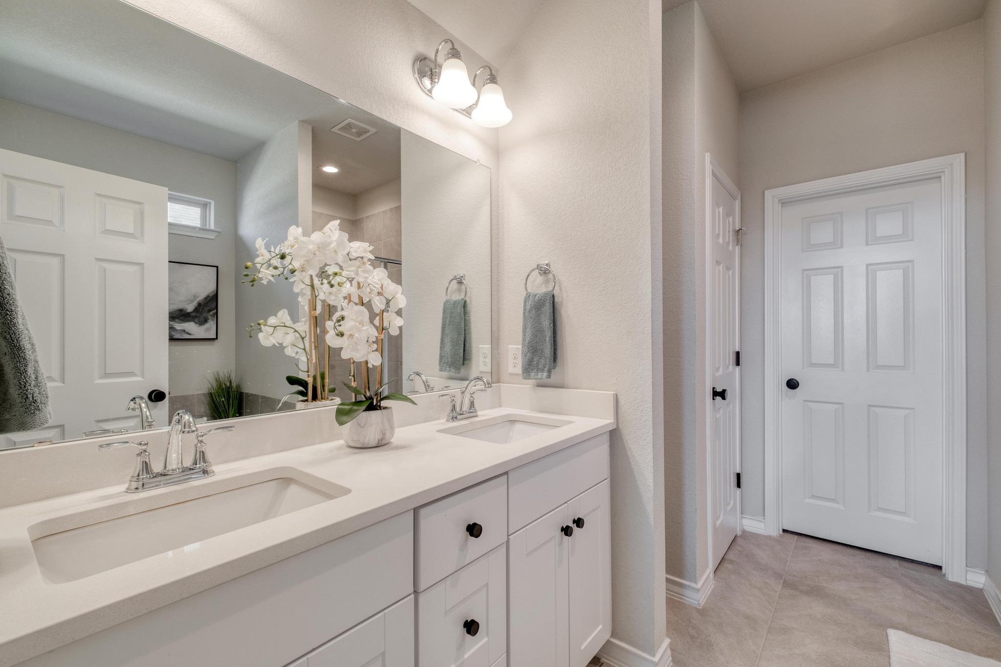 6717 Catania LOOP