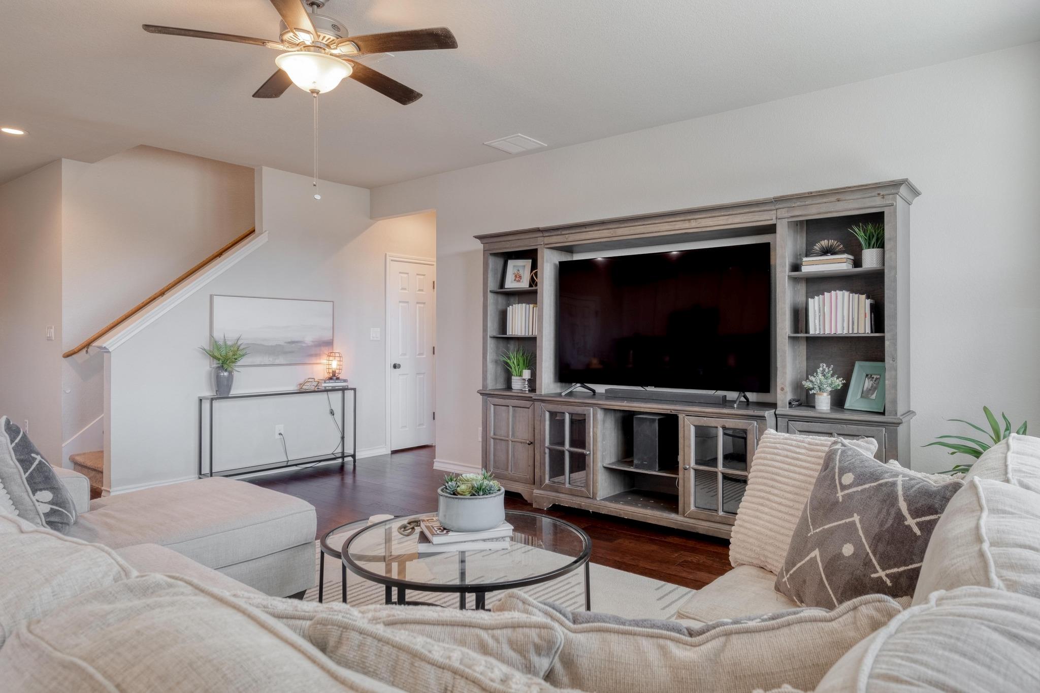 6717 Catania LOOP