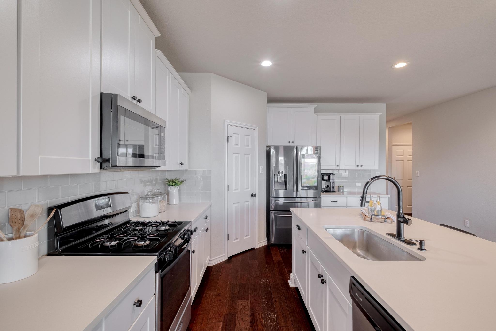 6717 Catania LOOP