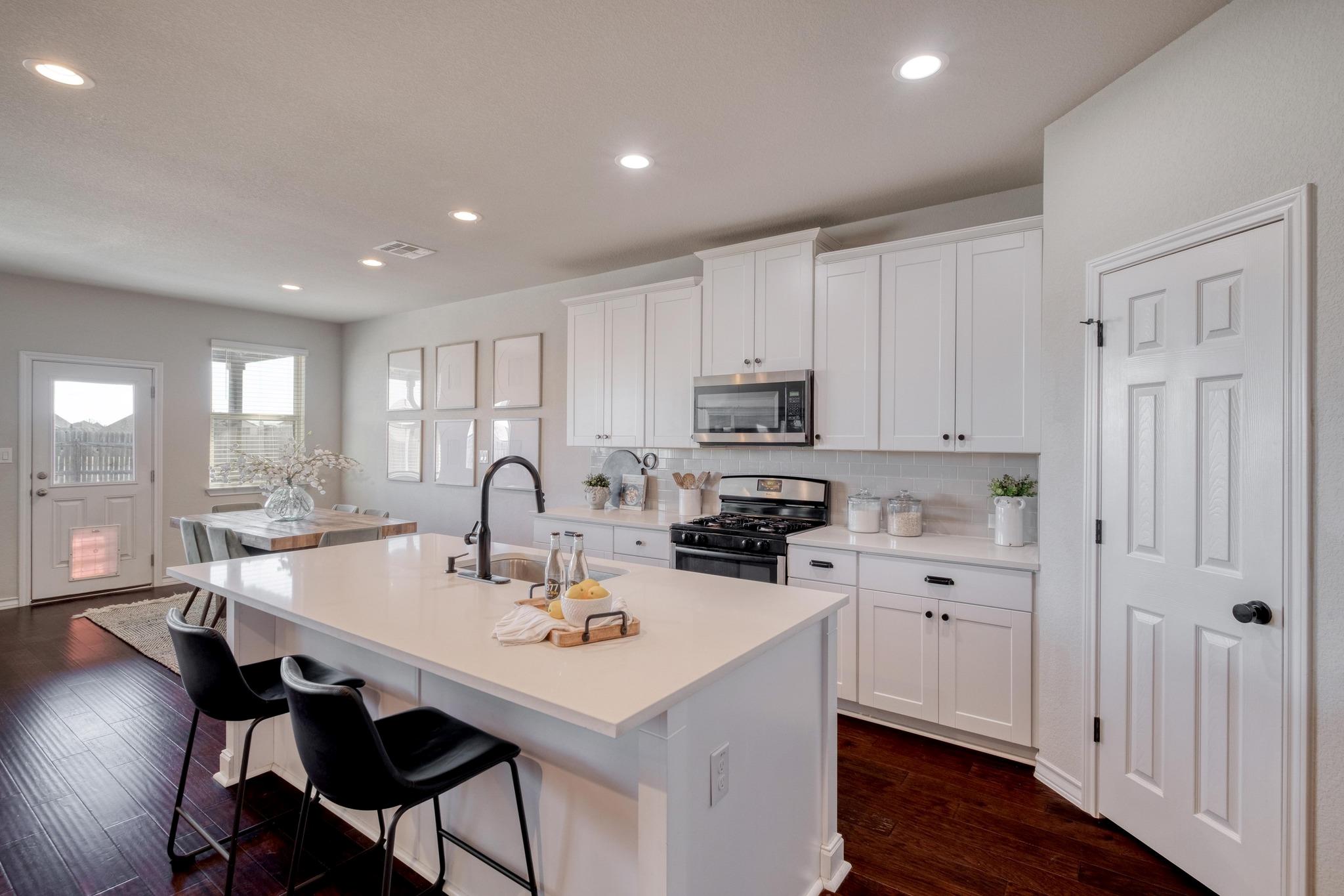 6717 Catania LOOP