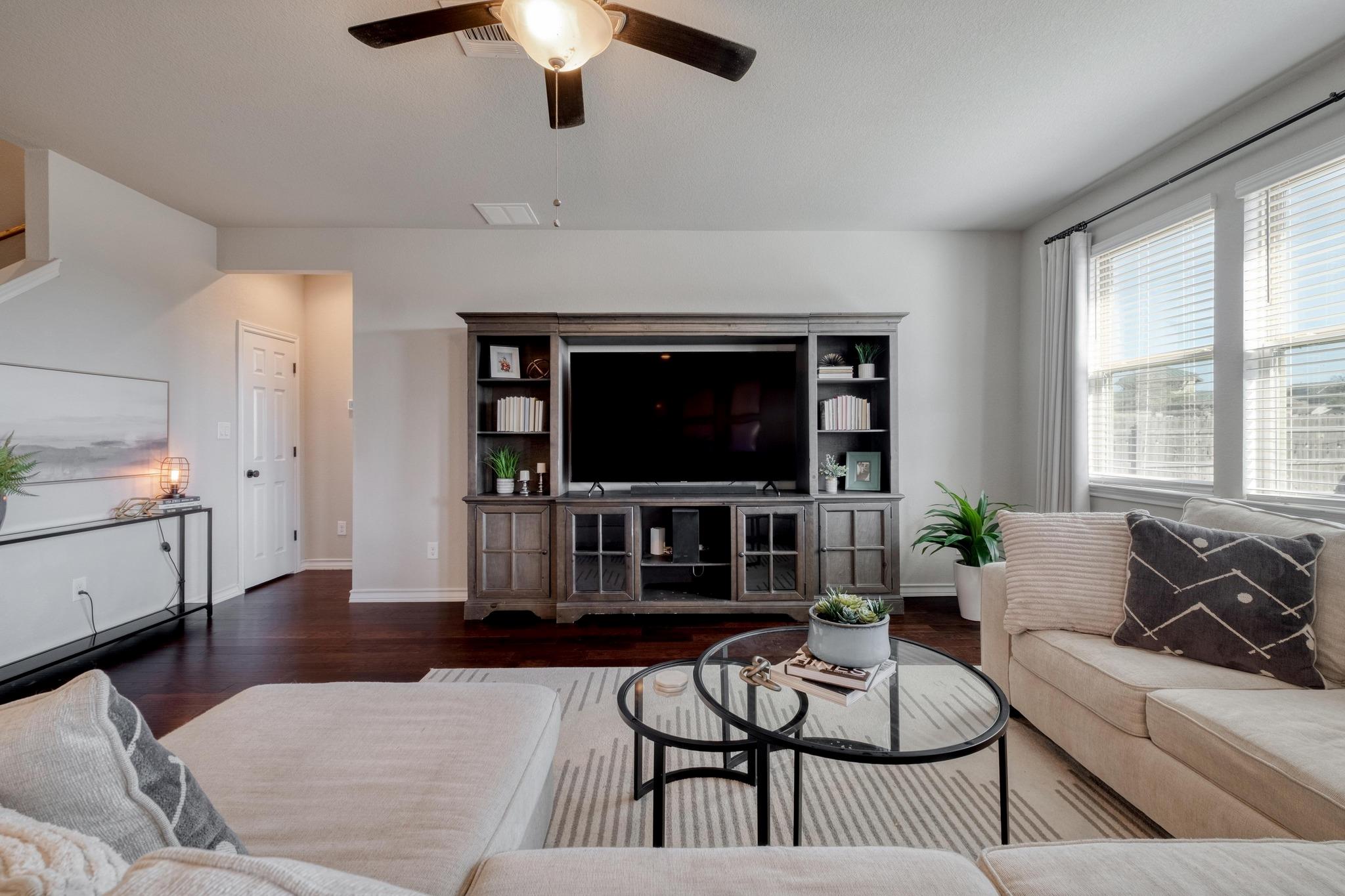 6717 Catania LOOP