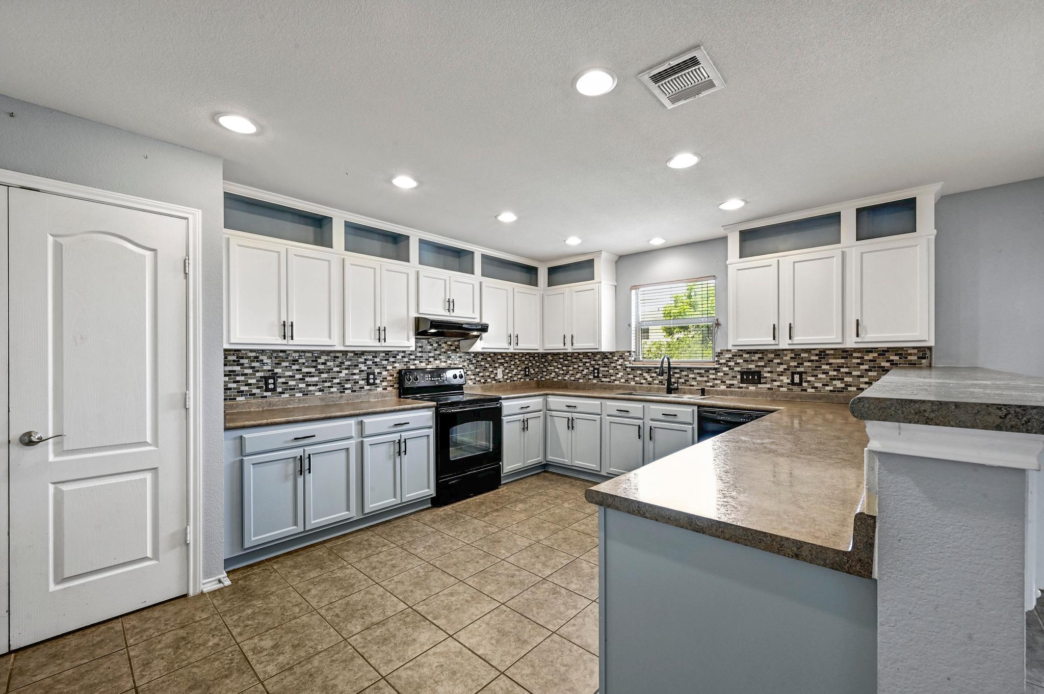 214 Briarwood DR