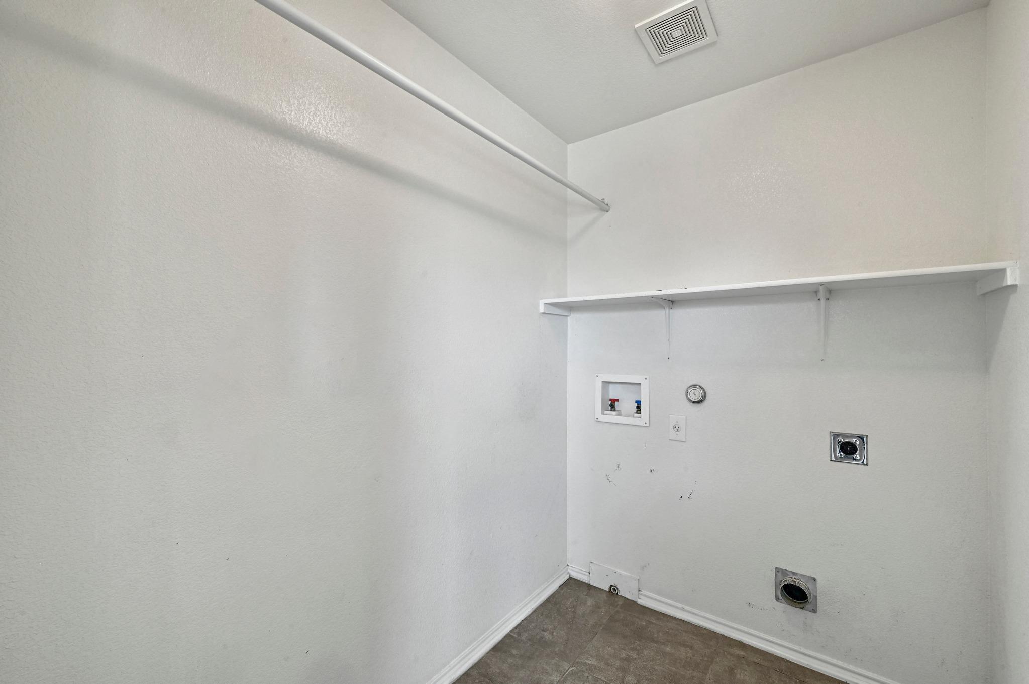 214 Briarwood DR