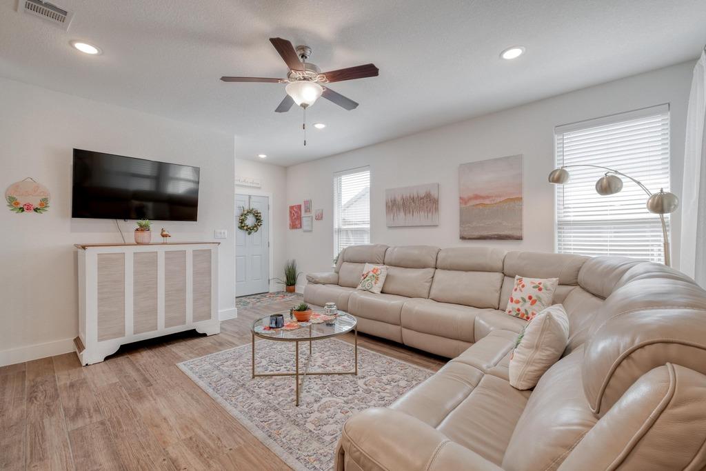 620 Parkline DR # 15A